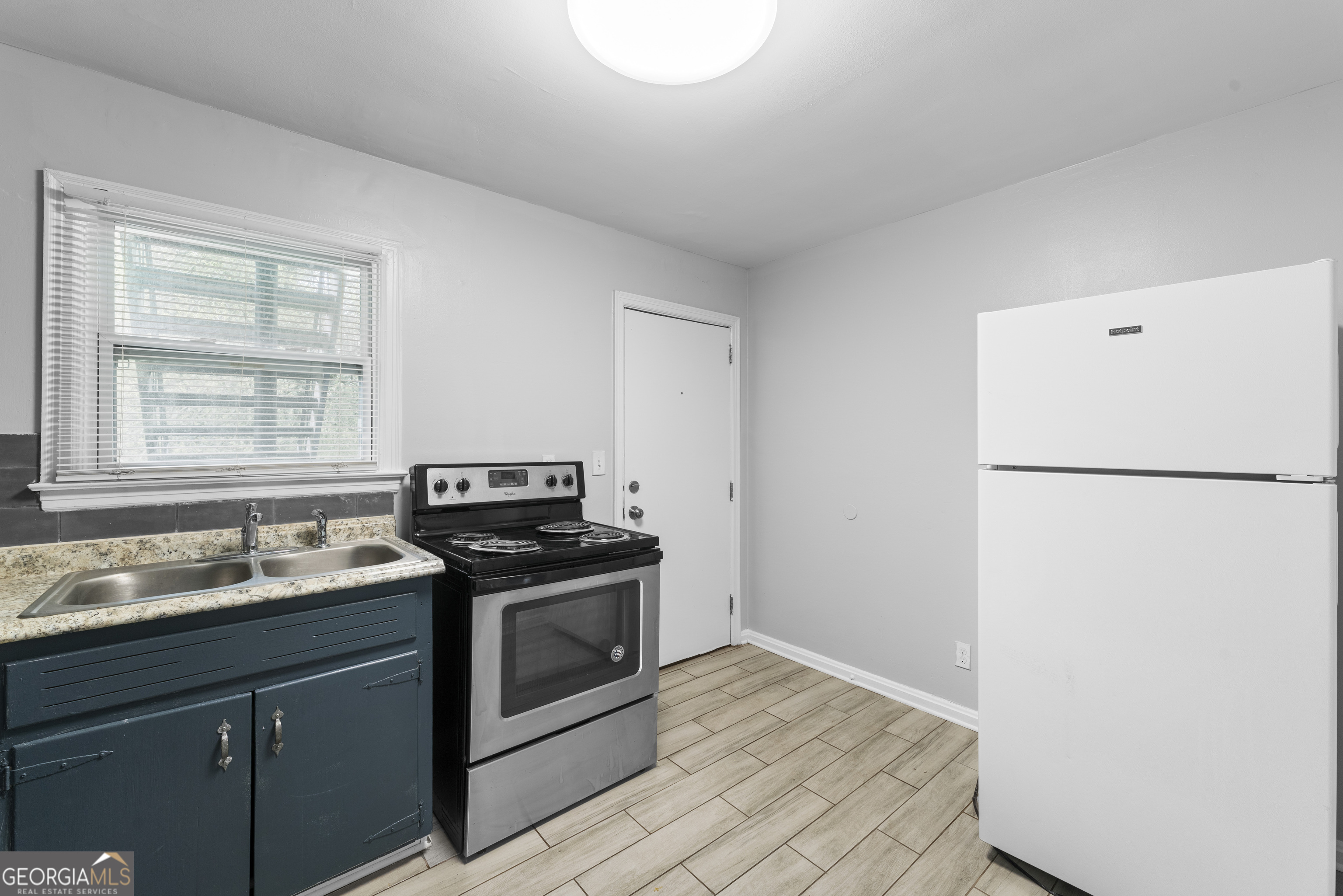 147 Burnside Street Property Photo 13