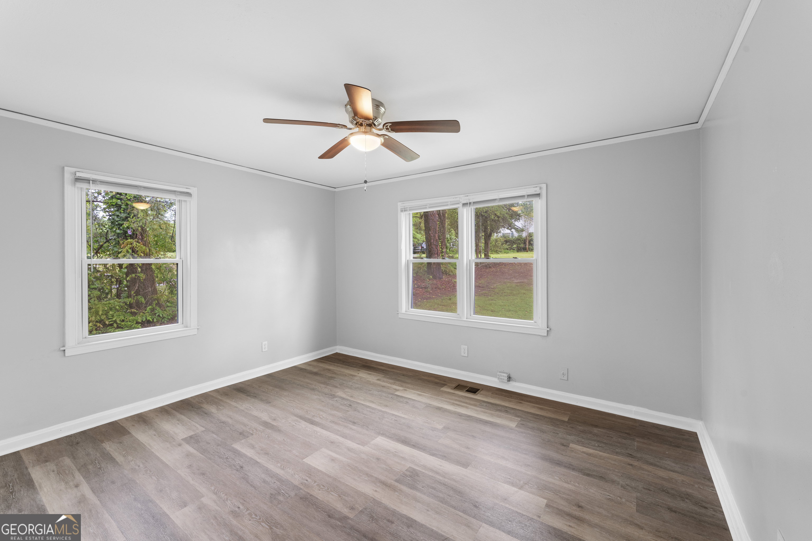 147 Burnside Street Property Photo 14
