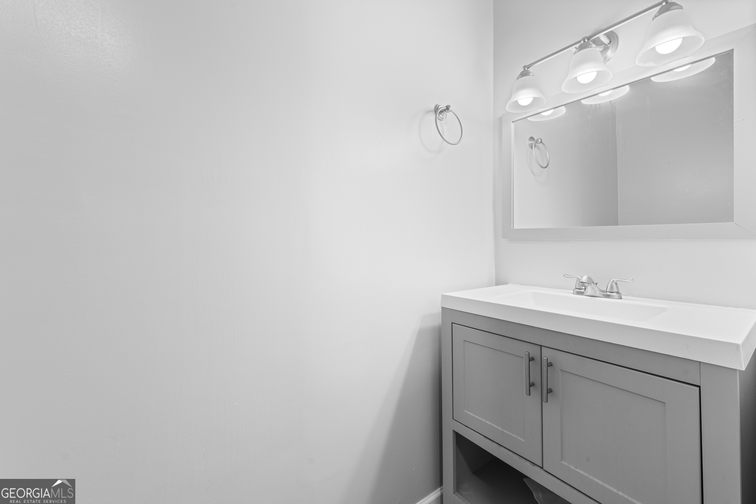 147 Burnside Street Property Photo 16