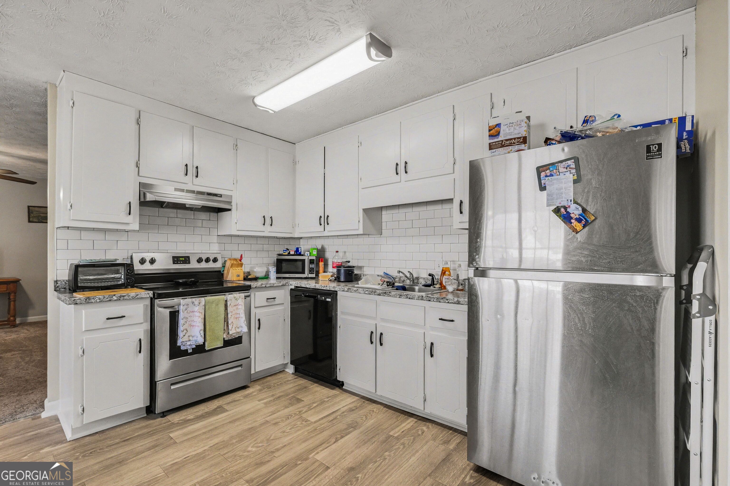280 Courtyard Circle Property Photo 8
