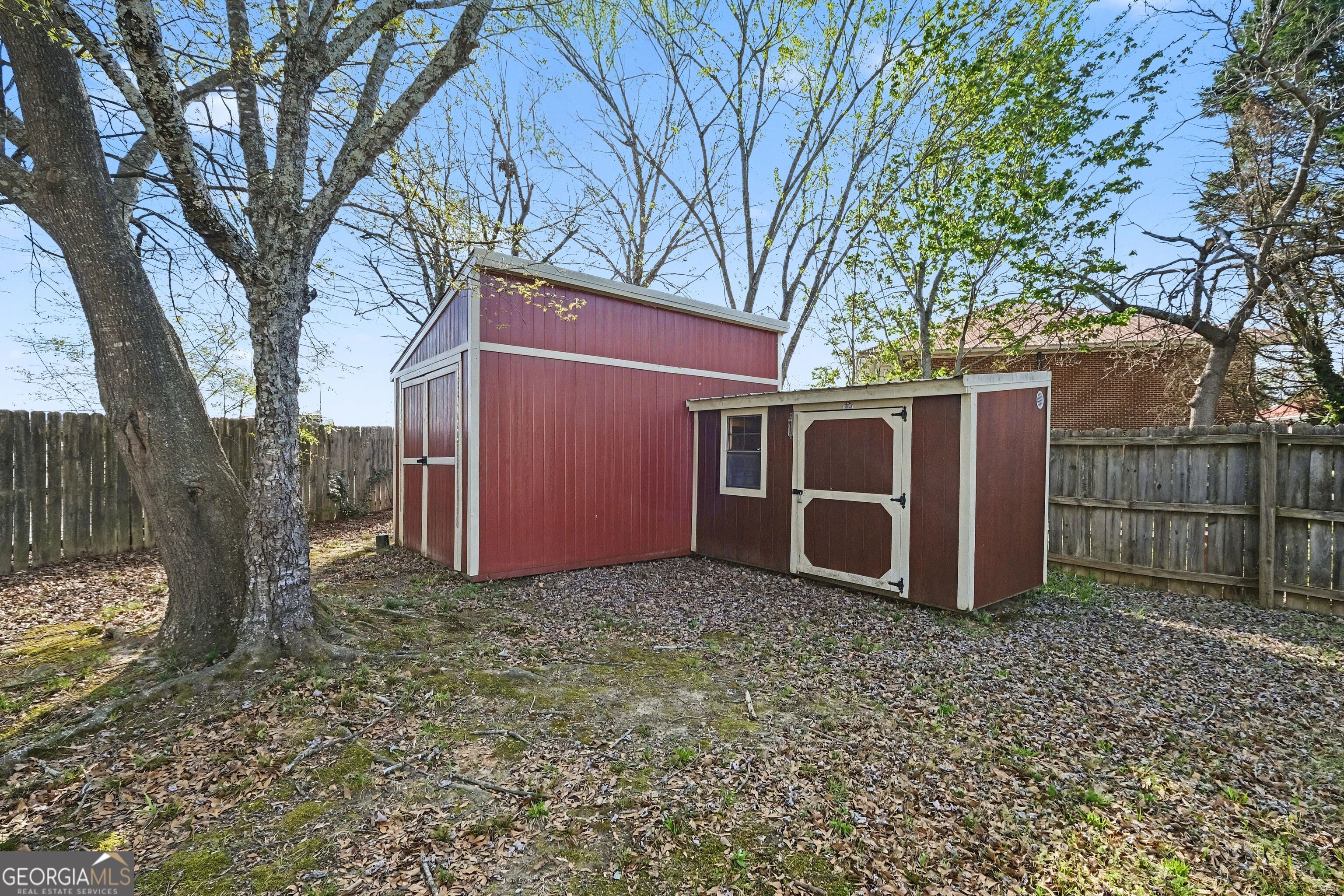 280 Courtyard Circle Property Photo 18