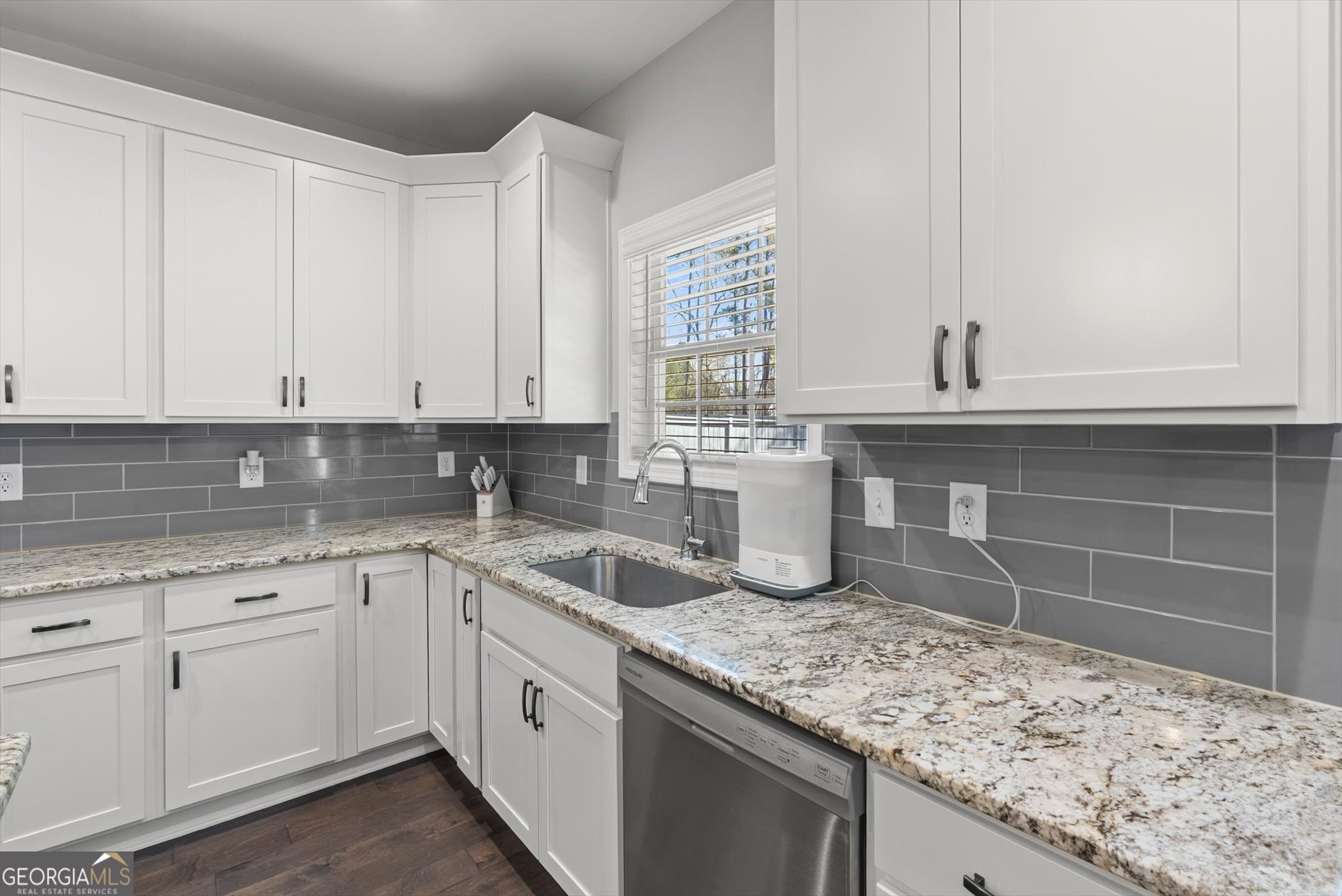 5024 Tybalt Run Property Photo 16