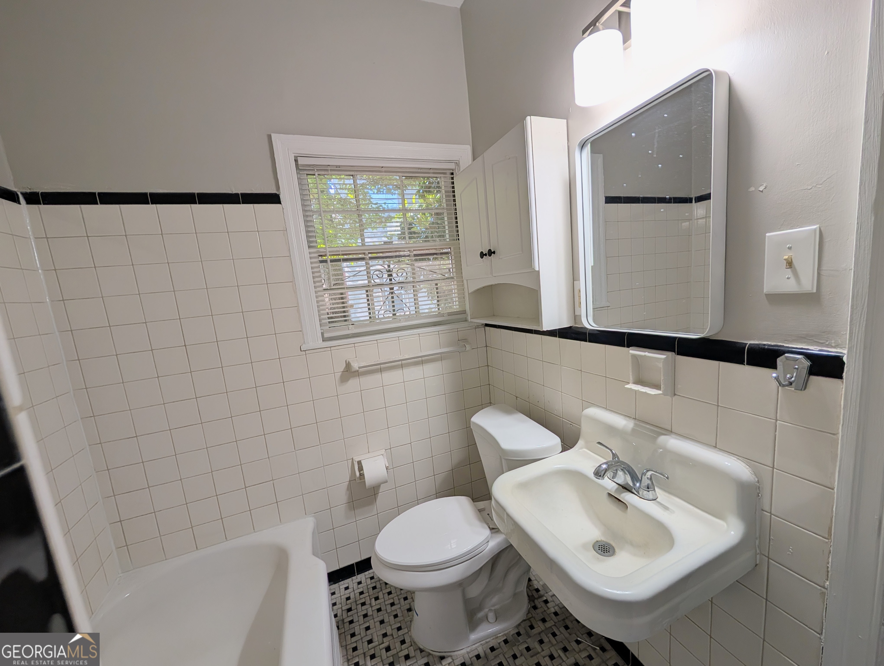 3548 E Main Street # 2 Property Photo 10