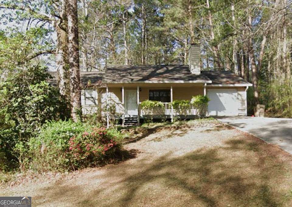 137 Springvalley Circle Property Photo 1