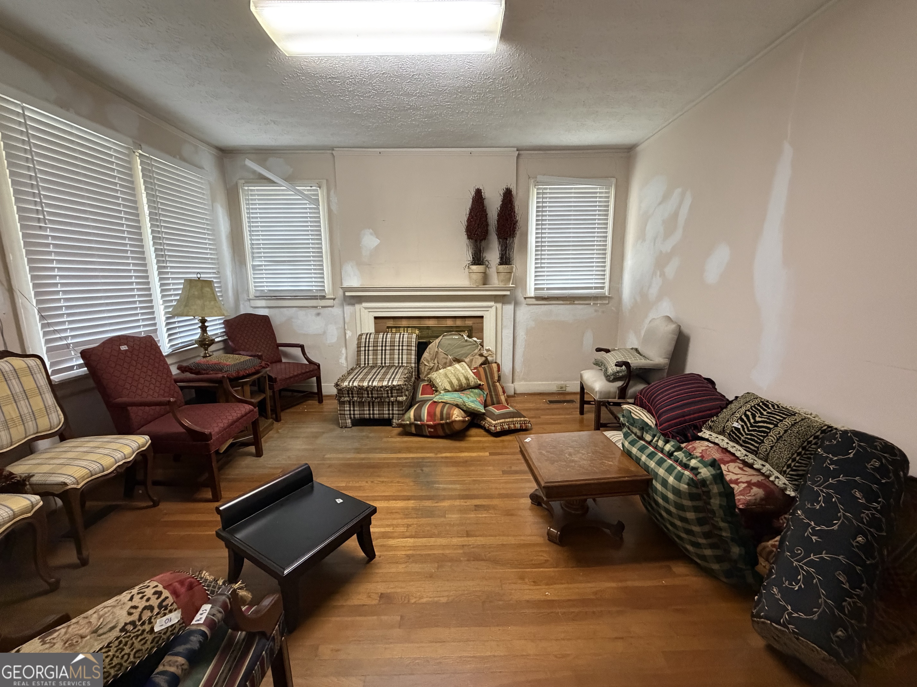 208 Durden Street Property Photo 18