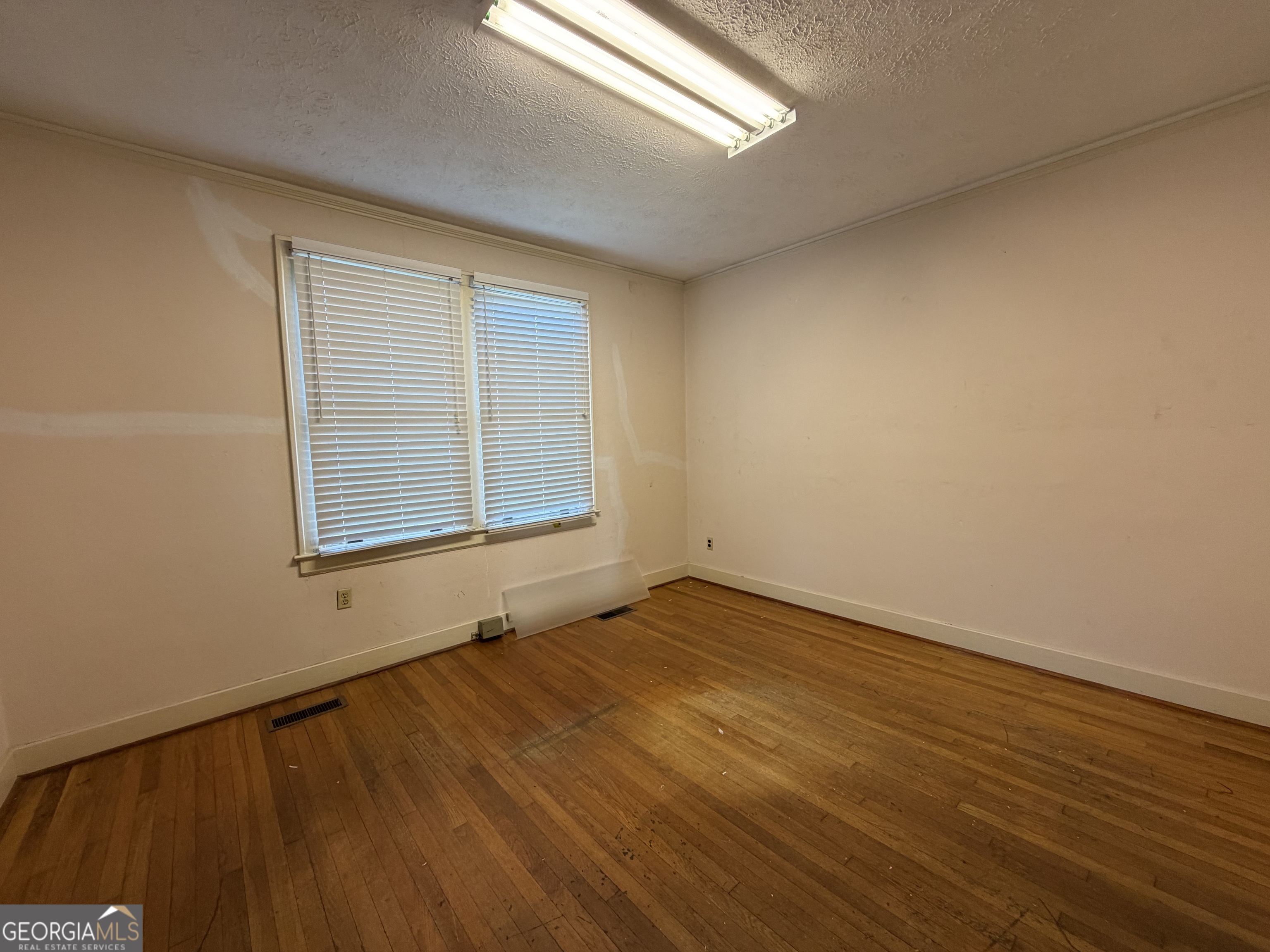 208 Durden Street Property Photo 25