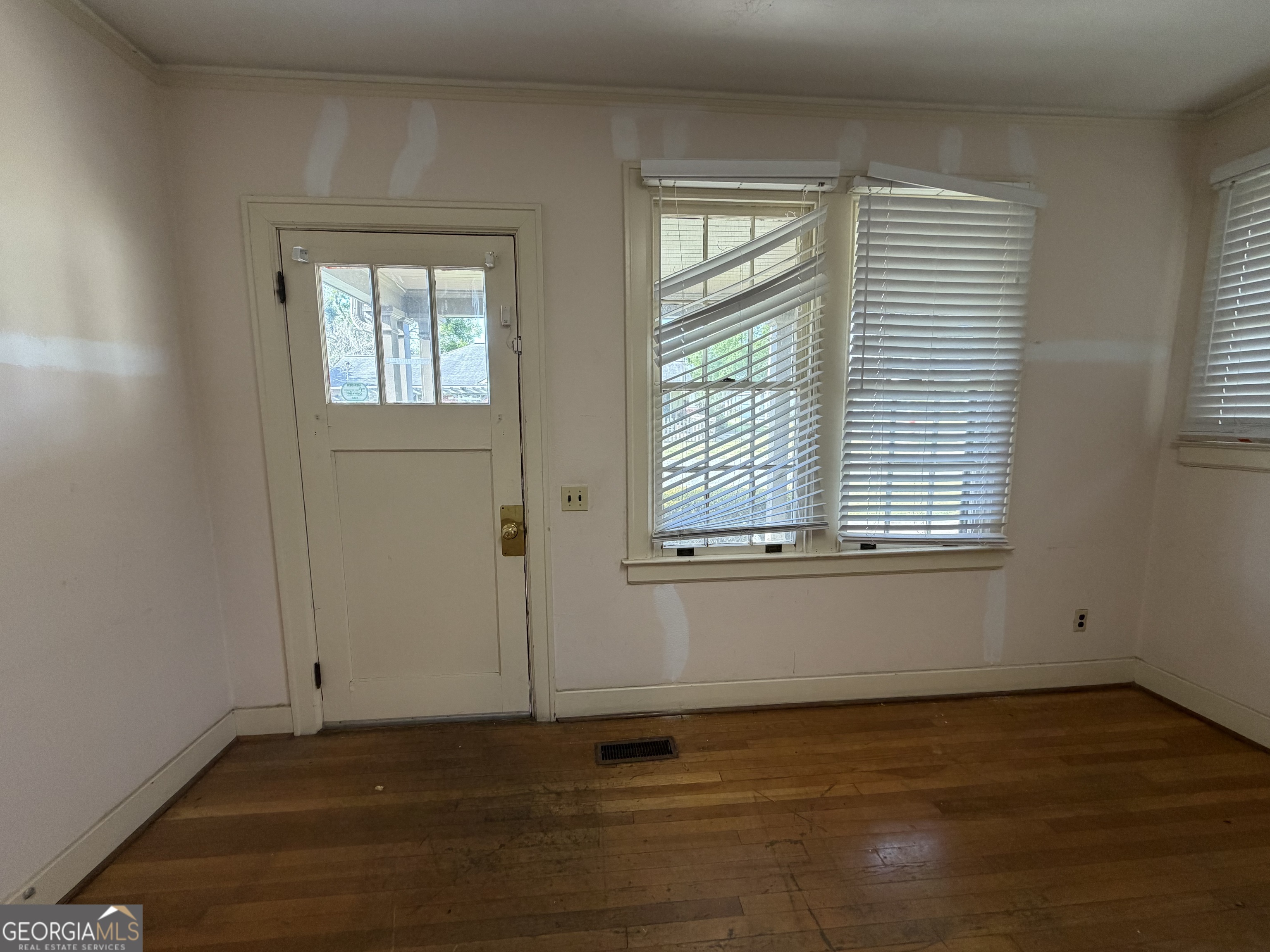 208 Durden Street Property Photo 28