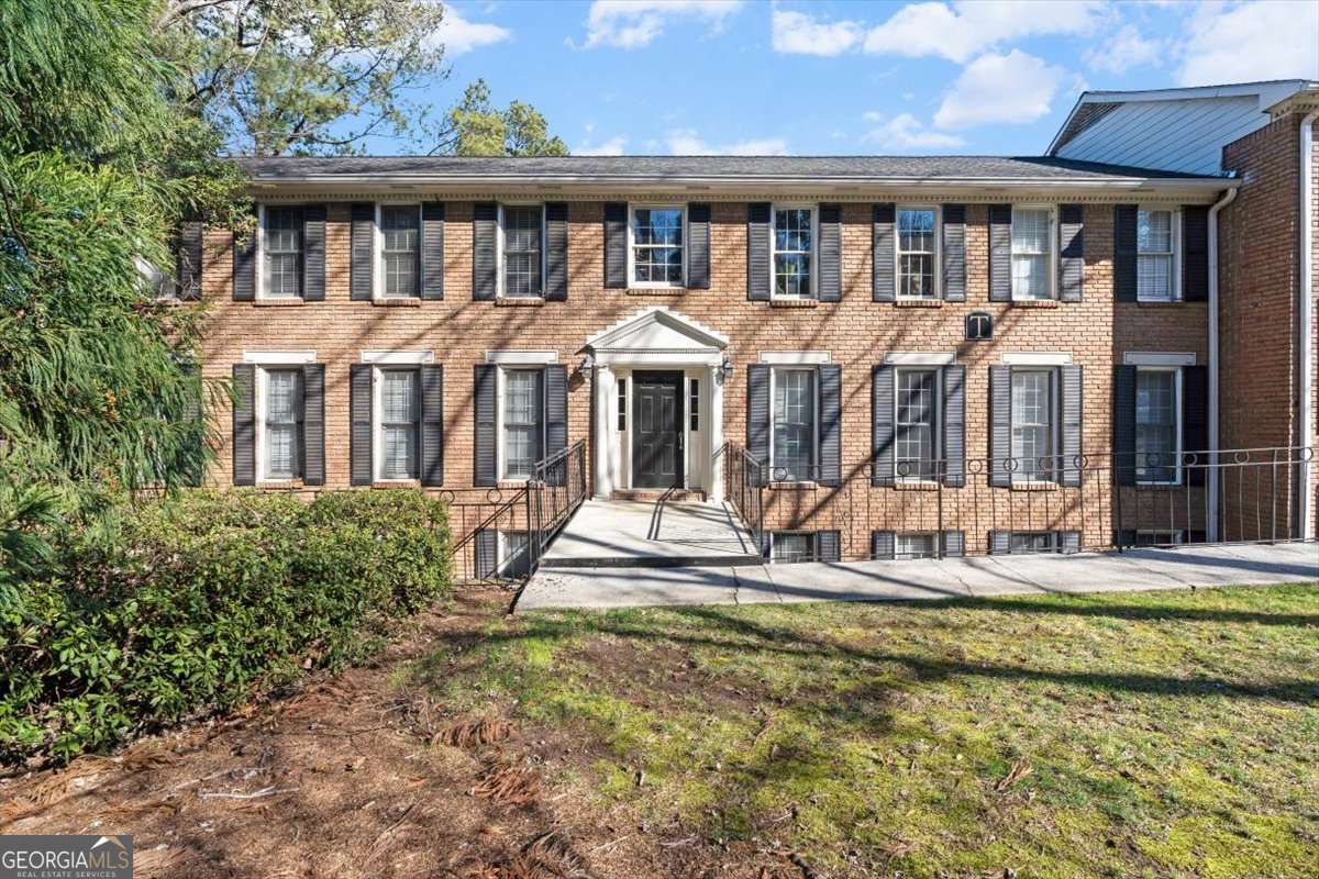 1101 Collier Road Nw # T5 Property Photo 1
