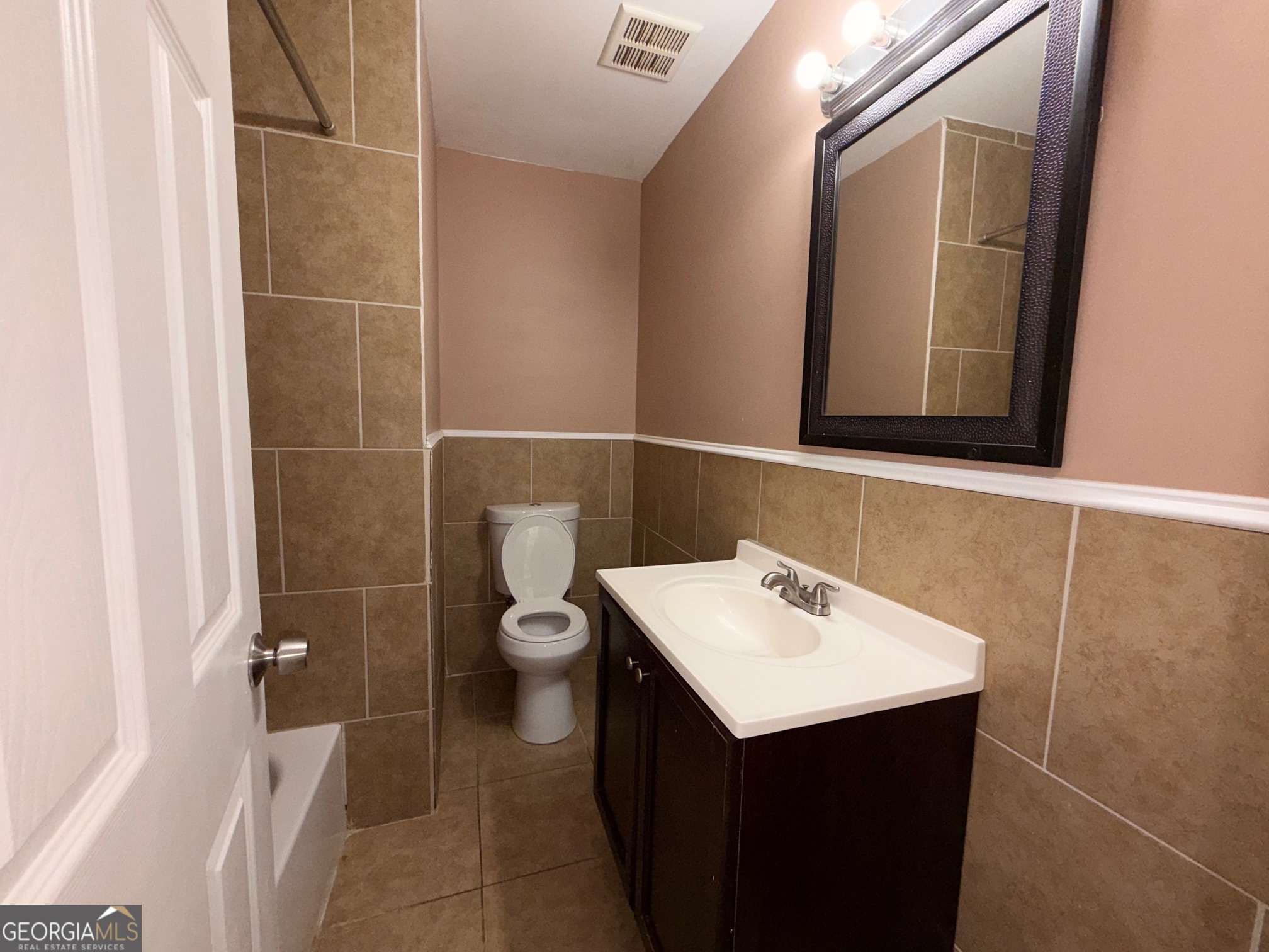 6062 Arden Court Property Photo 10