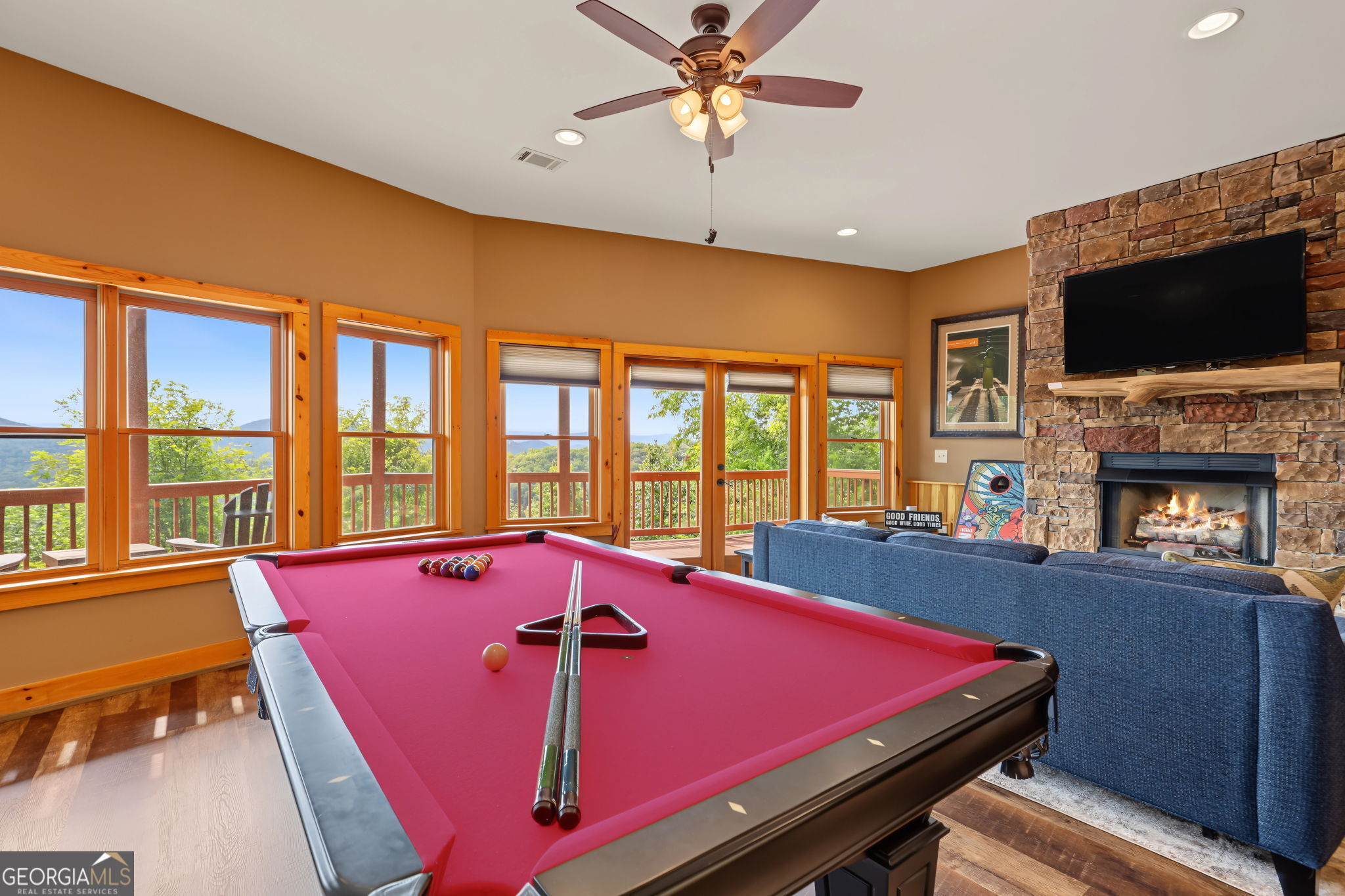 33 Stanley Ridge Drive Property Photo 43