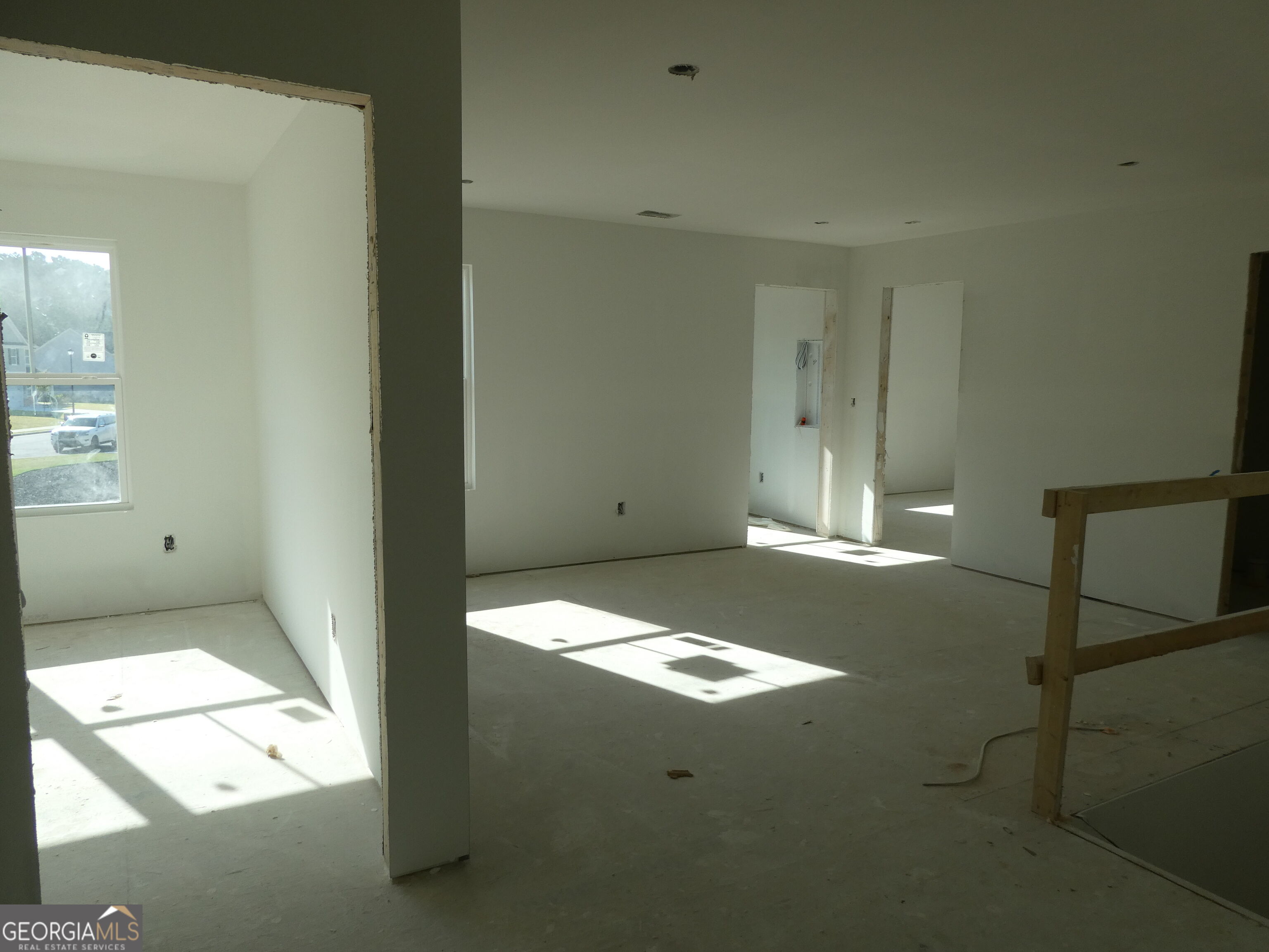 3281 Pepperpike Court Property Photo 9
