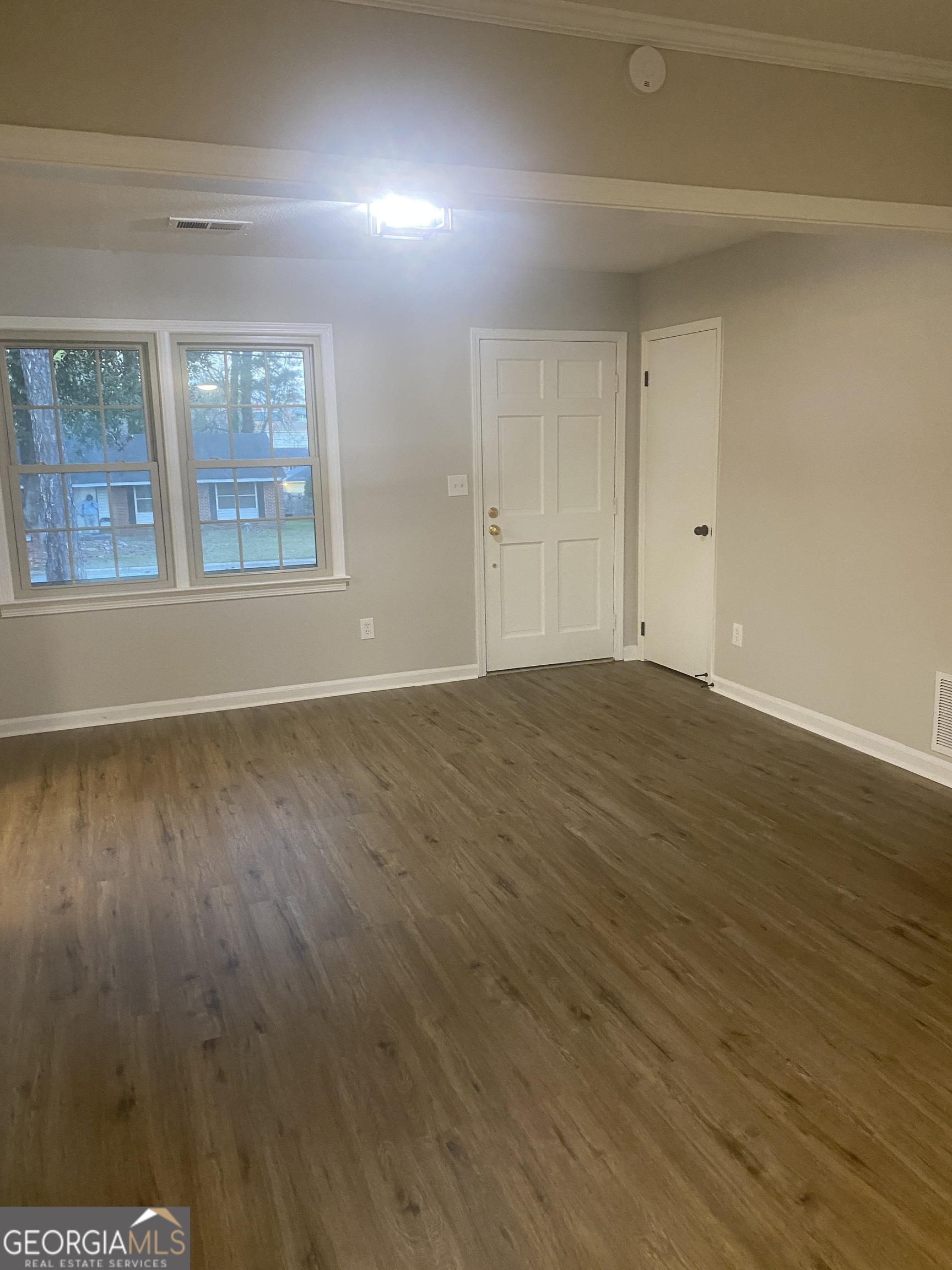 1826 Woodhollow Drive Property Photo 5