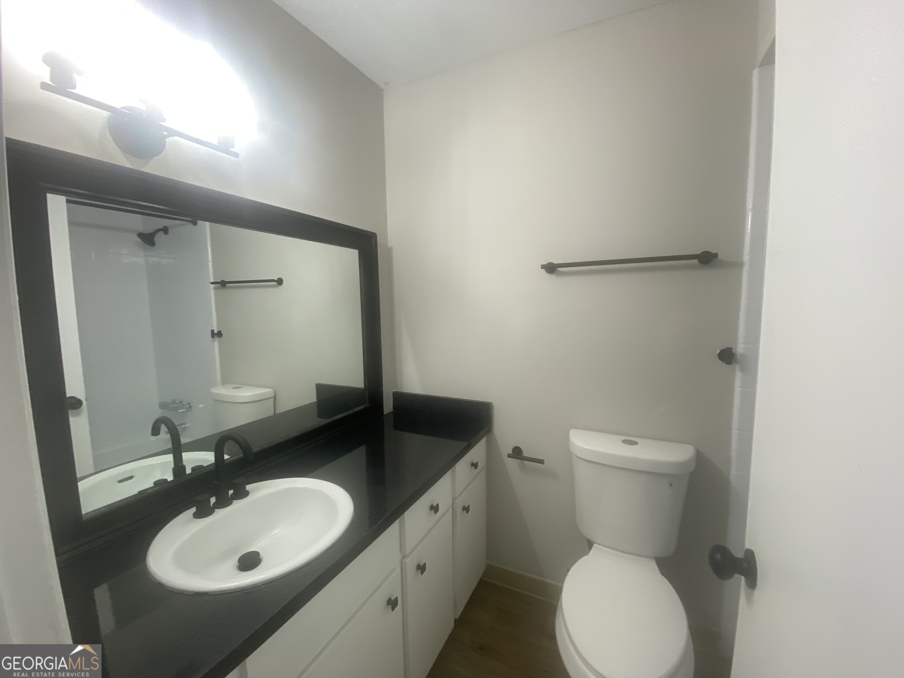 1826 Woodhollow Drive Property Photo 9
