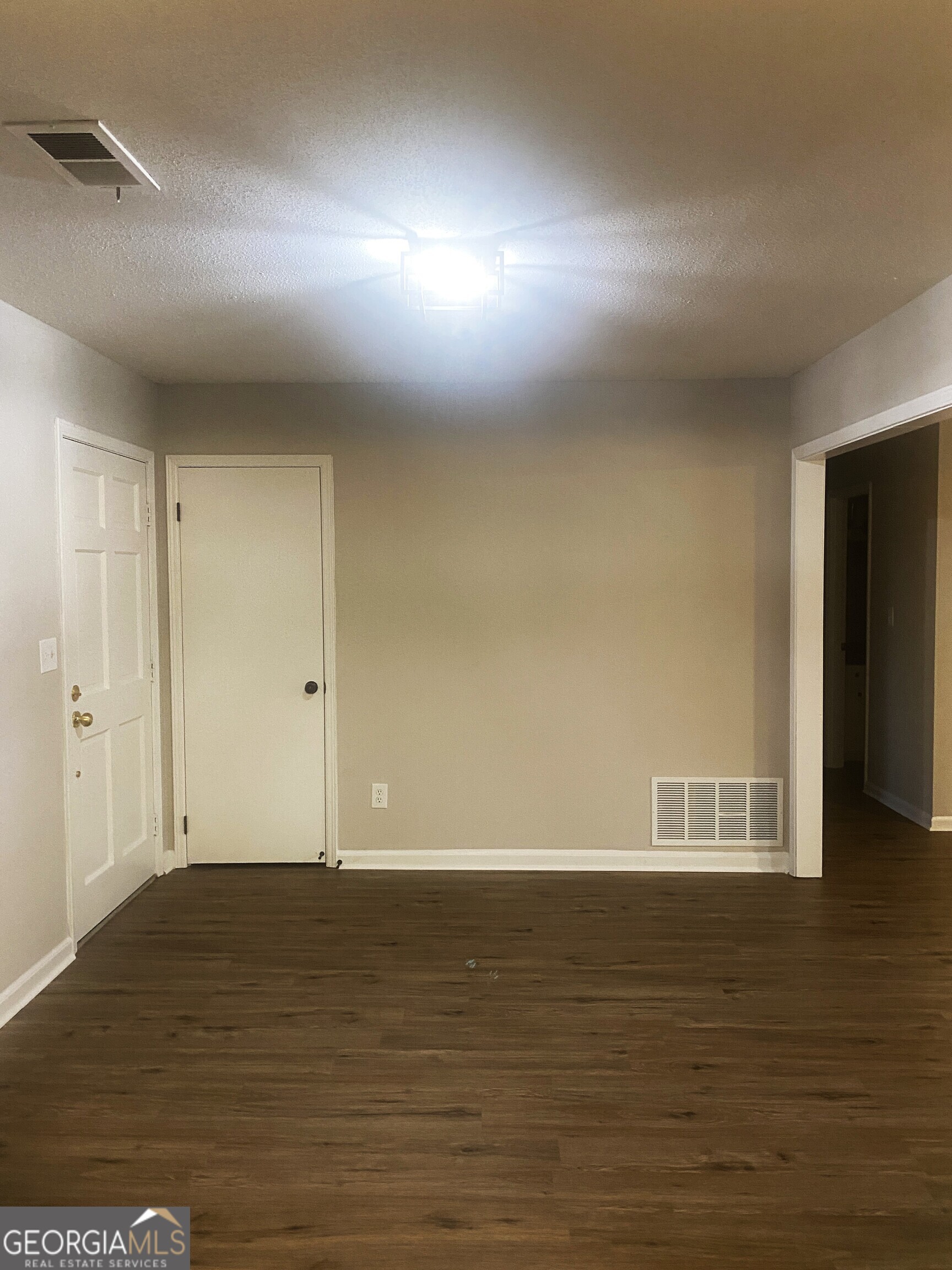 1826 Woodhollow Drive Property Photo 15