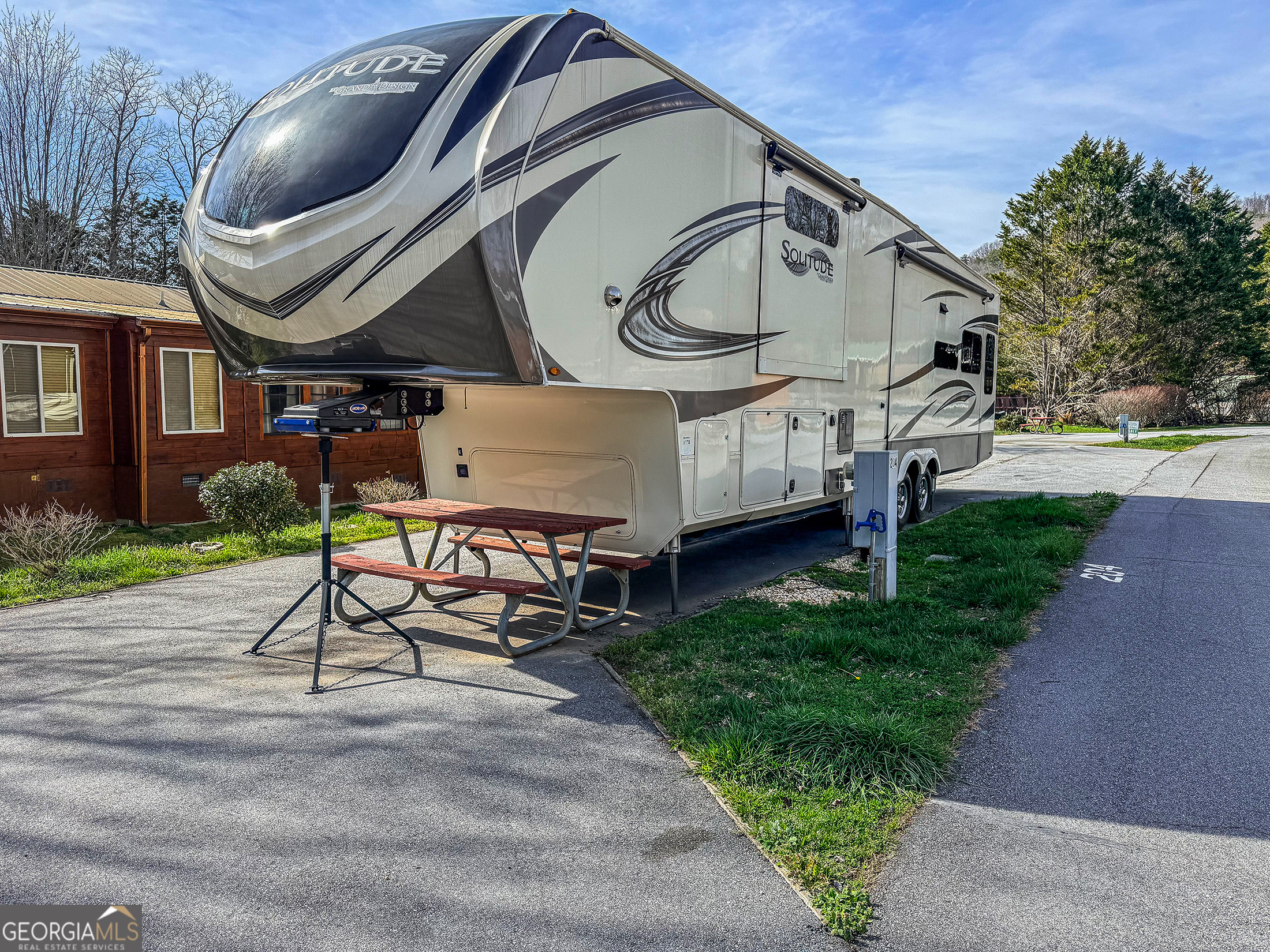 LOT 204 Newmar Court Property Photo 1