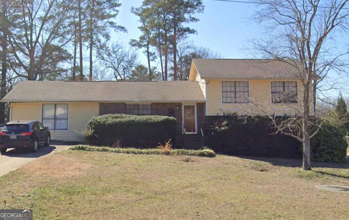 1389 Flat Rock Road Property Photo 1