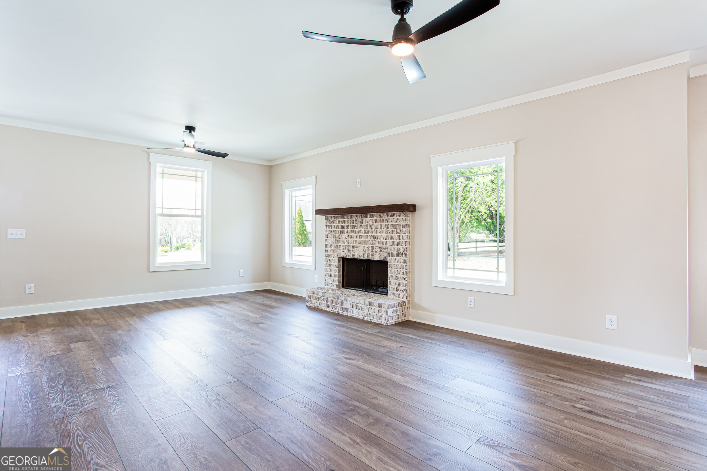 2044 Bennett Road Property Photo 12