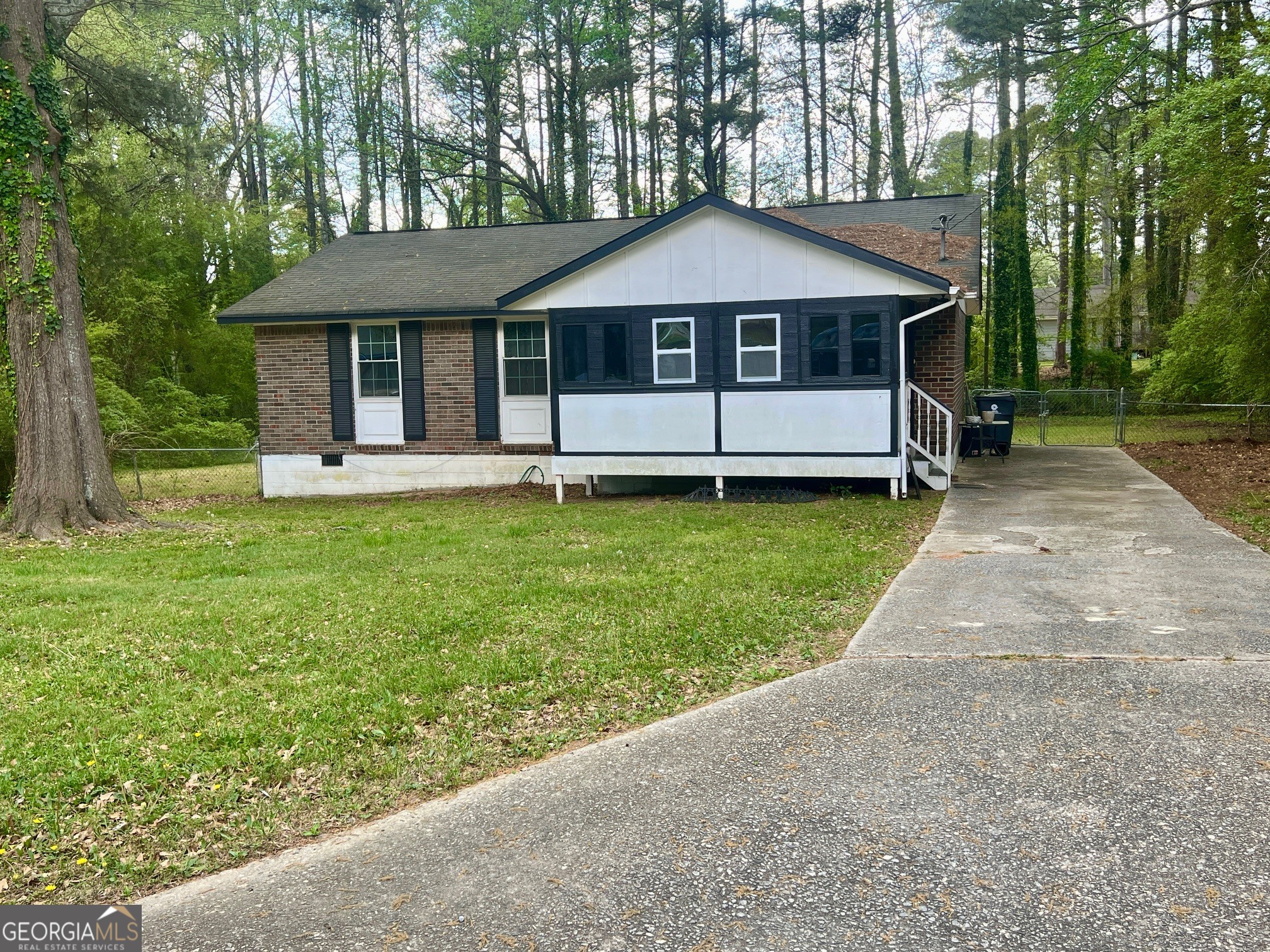 53 Raton Court Property Photo 2