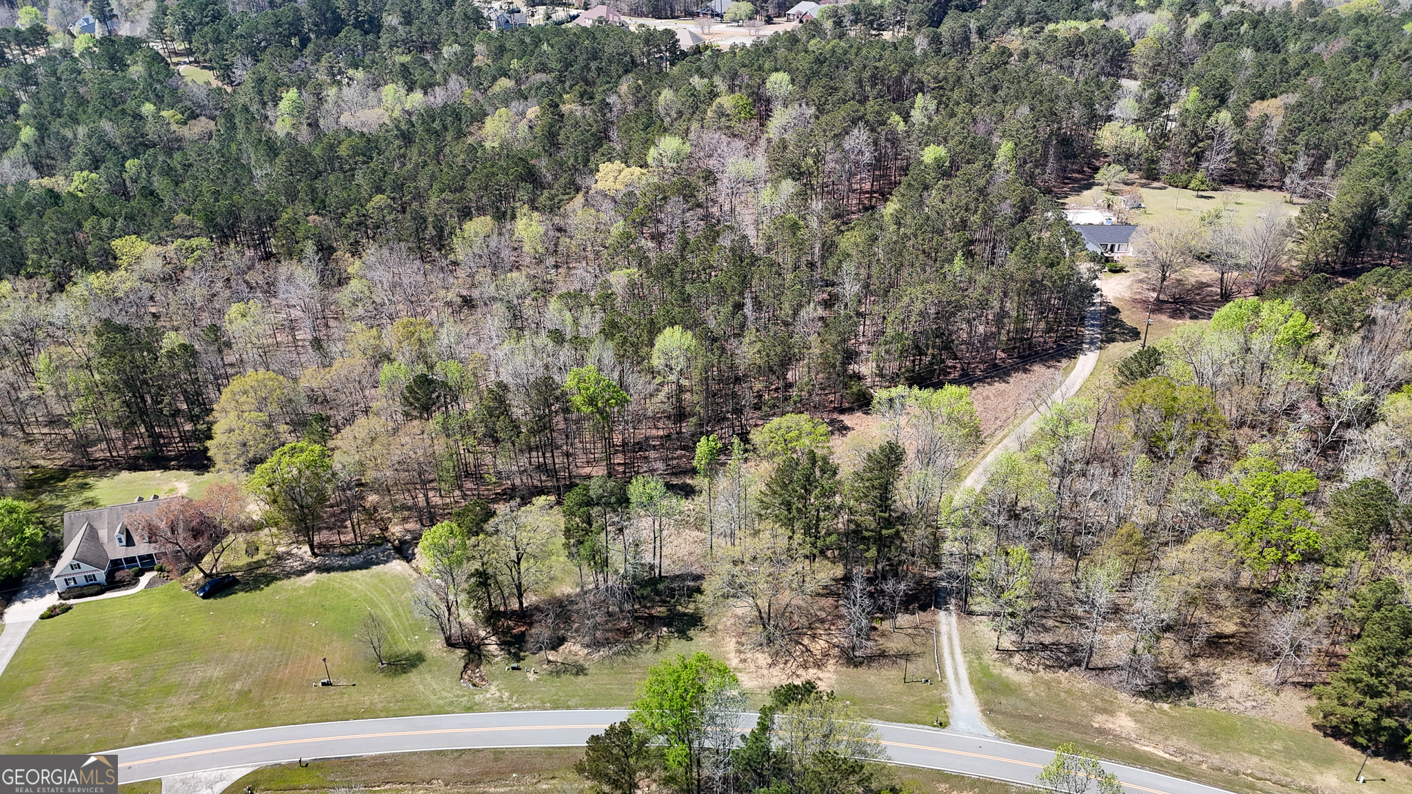 151 Cabin Creek Drive Property Photo 8