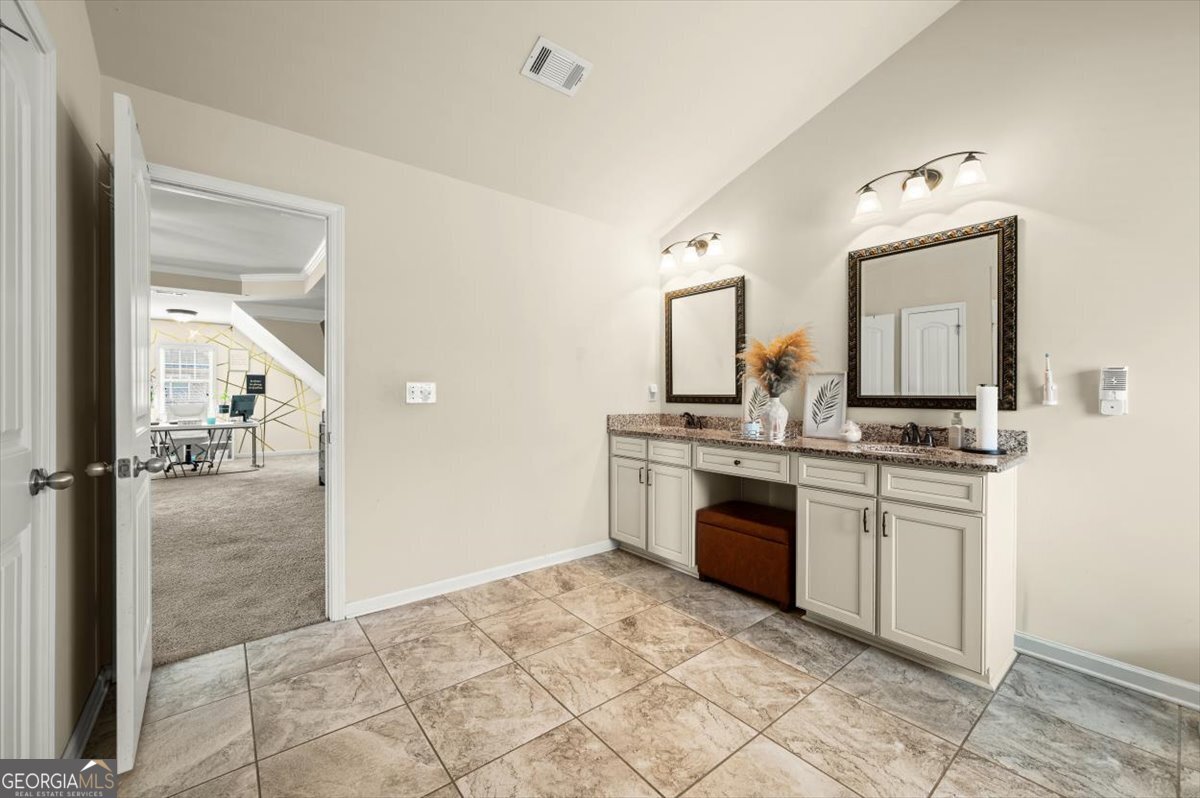 5472 Heatherbrooke Drive Nw Property Photo 30