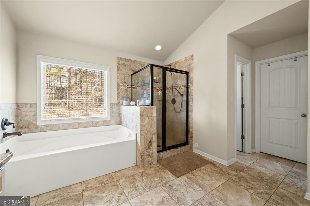 5472 Heatherbrooke Drive Nw Property Photo 32
