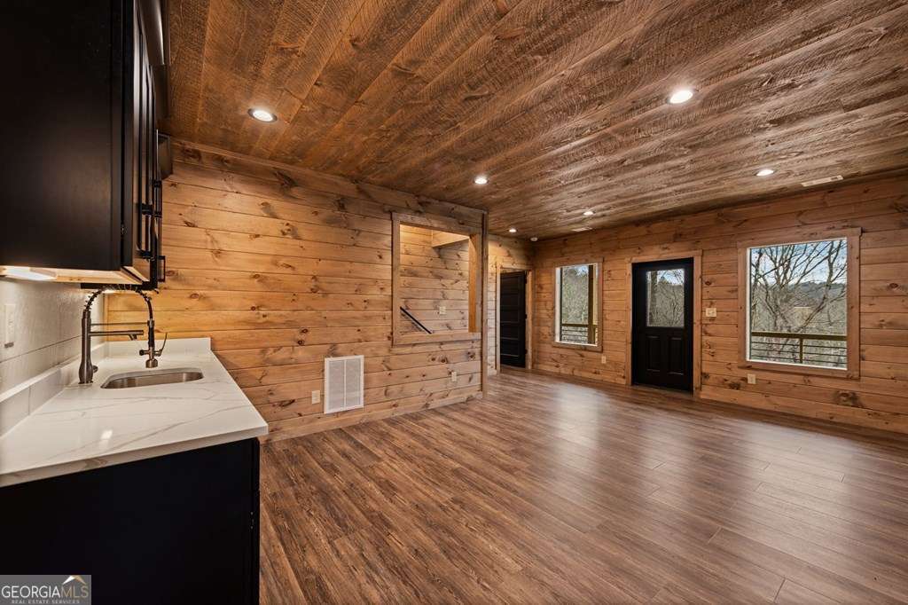416 Windy Valley Trail Property Photo 38