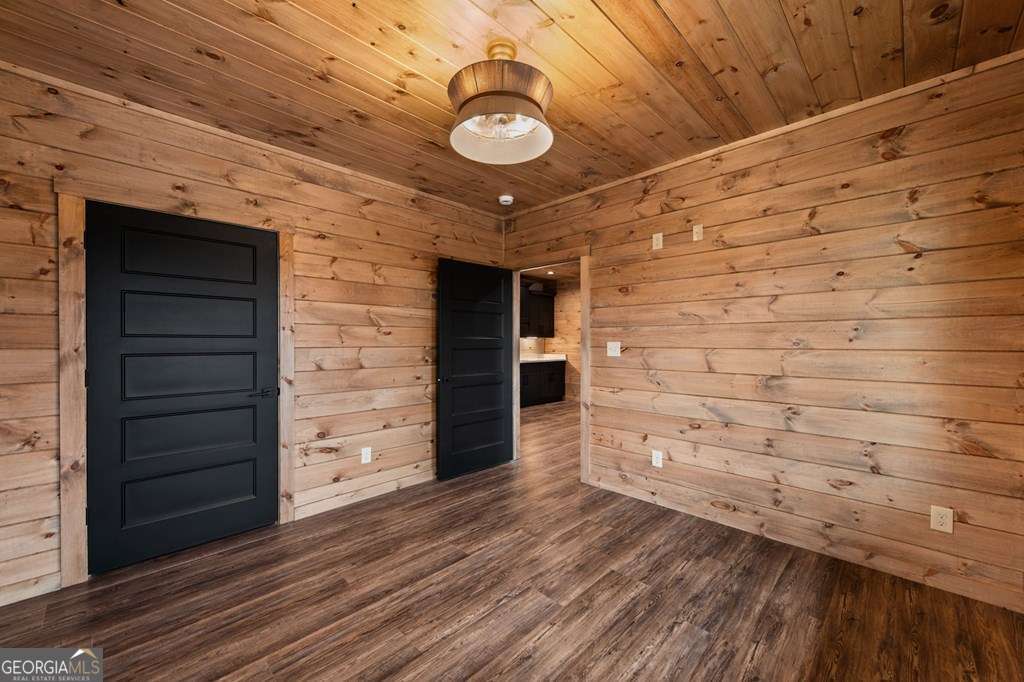 416 Windy Valley Trail Property Photo 45