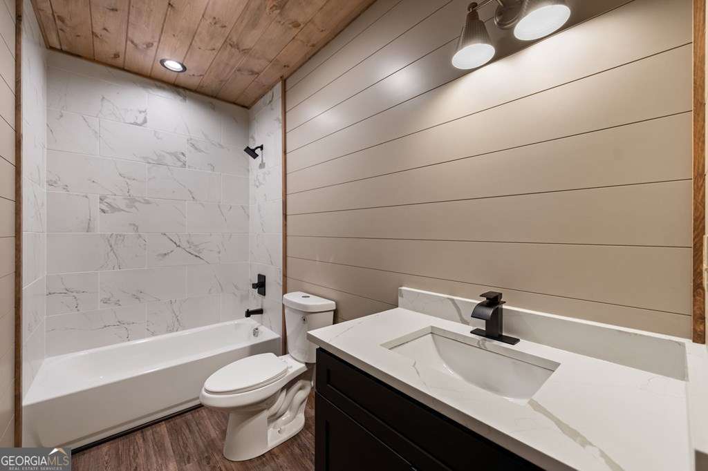 416 Windy Valley Trail Property Photo 48