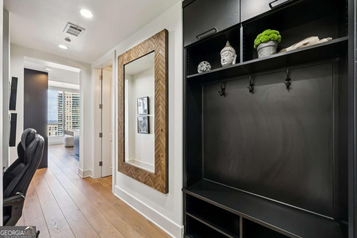 3630 Peachtree Road Ne # 2307 Property Photo 19