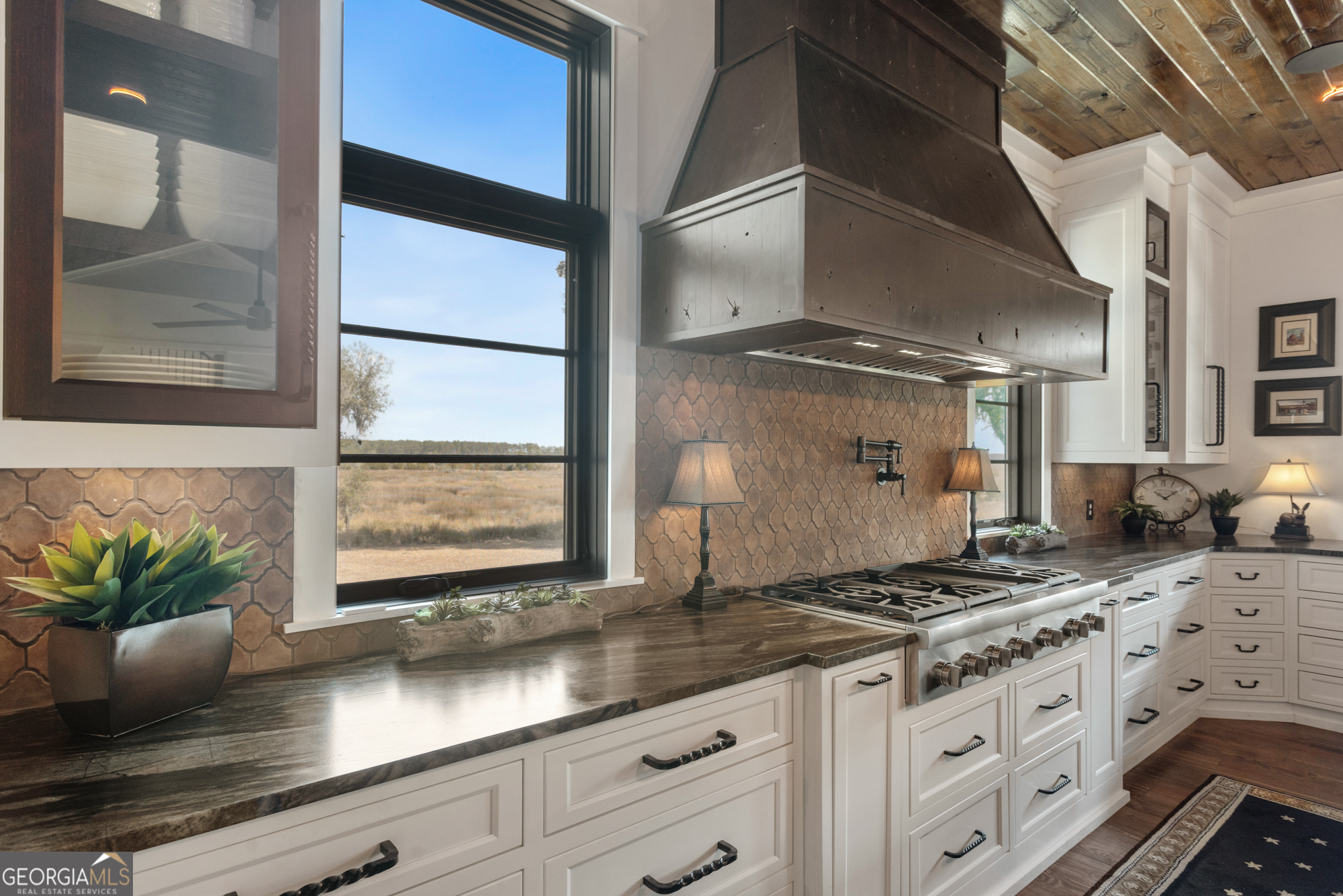 4577 N Coastal Highway Property Photo 39