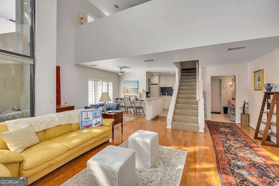 548 Oglethorpe Avenue # 11 Property Photo 13