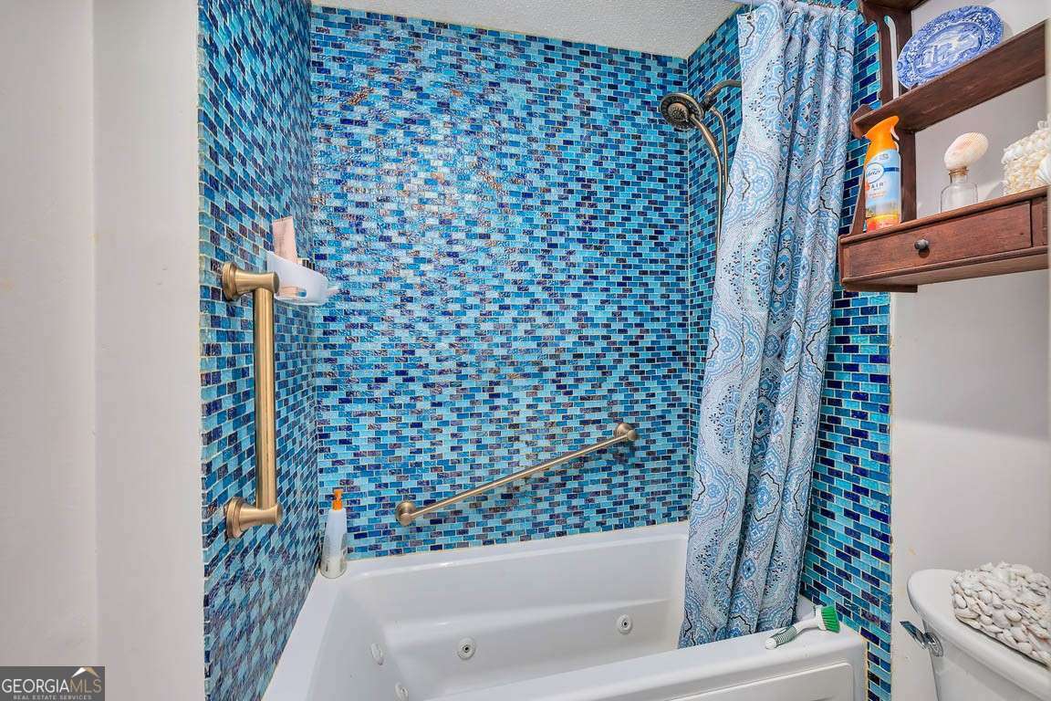 548 Oglethorpe Avenue # 11 Property Photo 17
