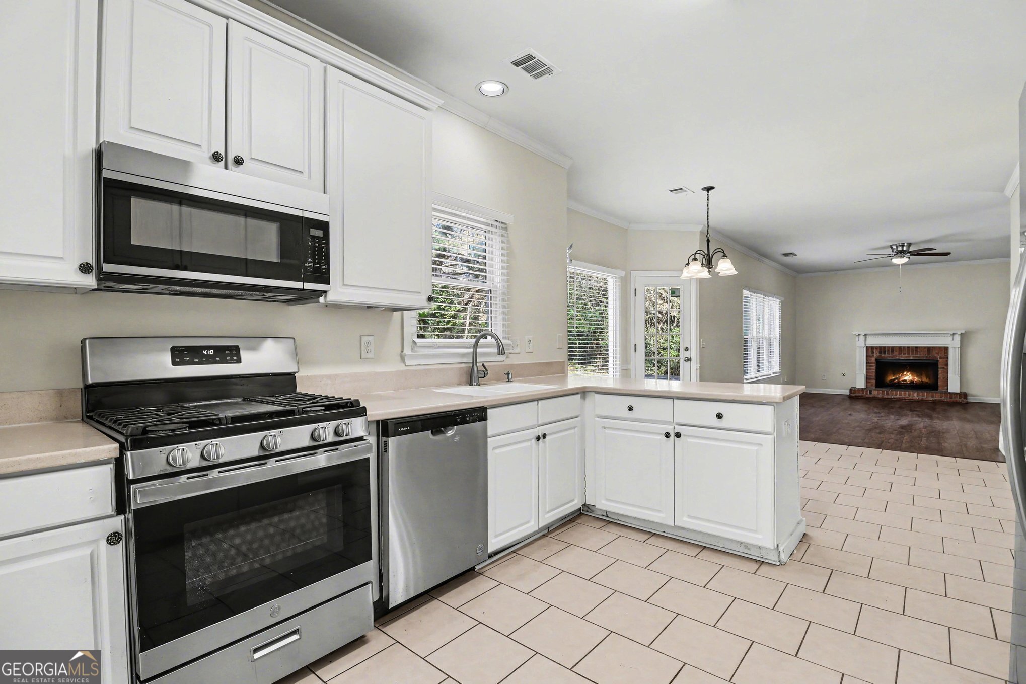 7170 Threadstone Overlook Property Photo 8