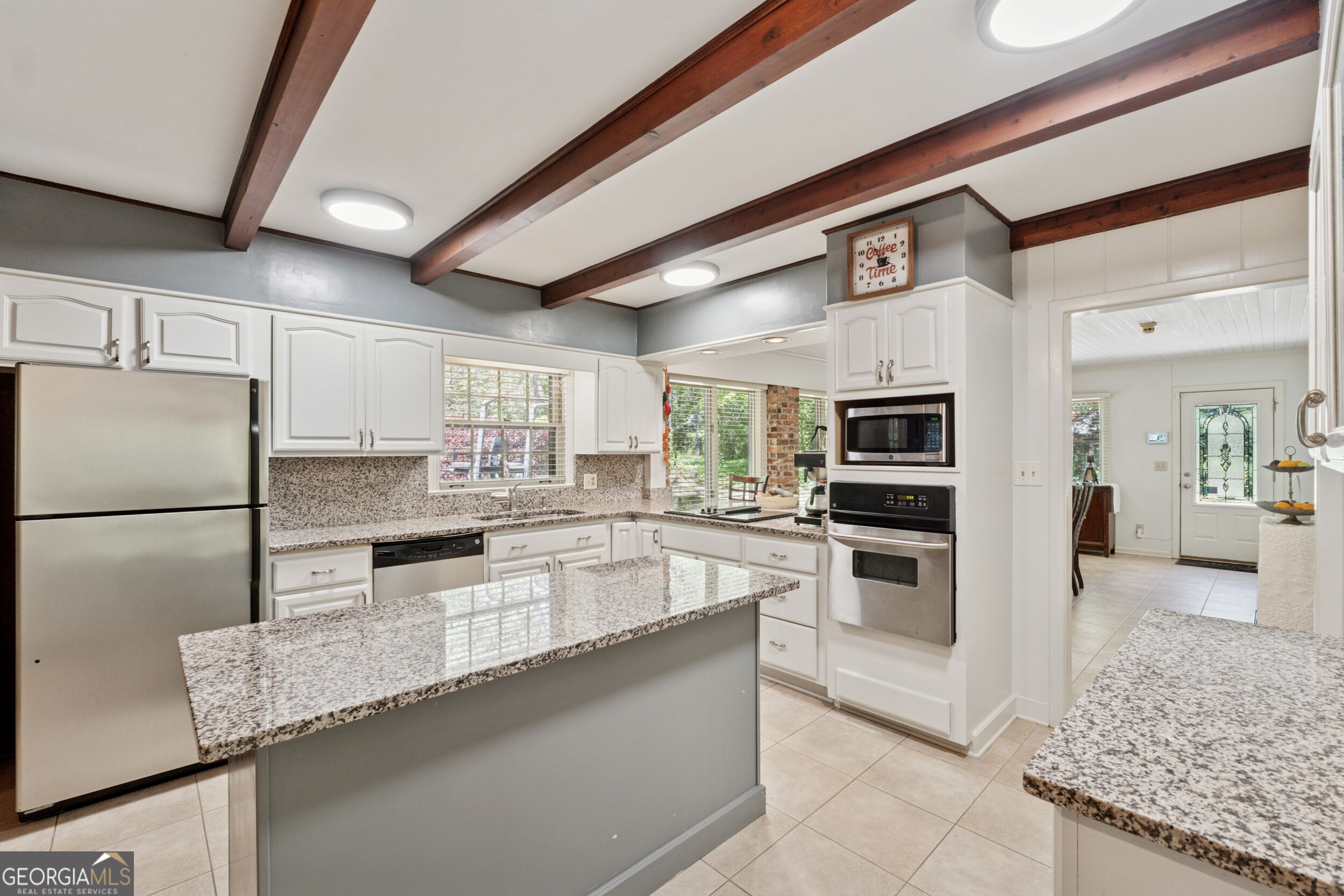 1387 Springdale Road Property Photo 12