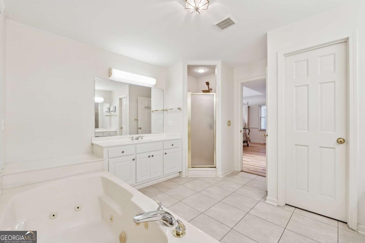 1387 Springdale Road Property Photo 21