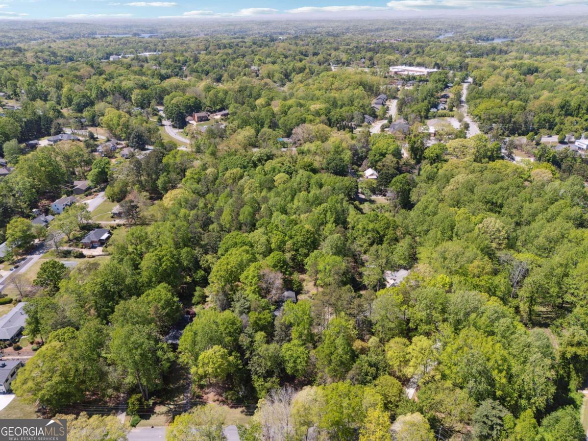 1387 Springdale Road Property Photo 44
