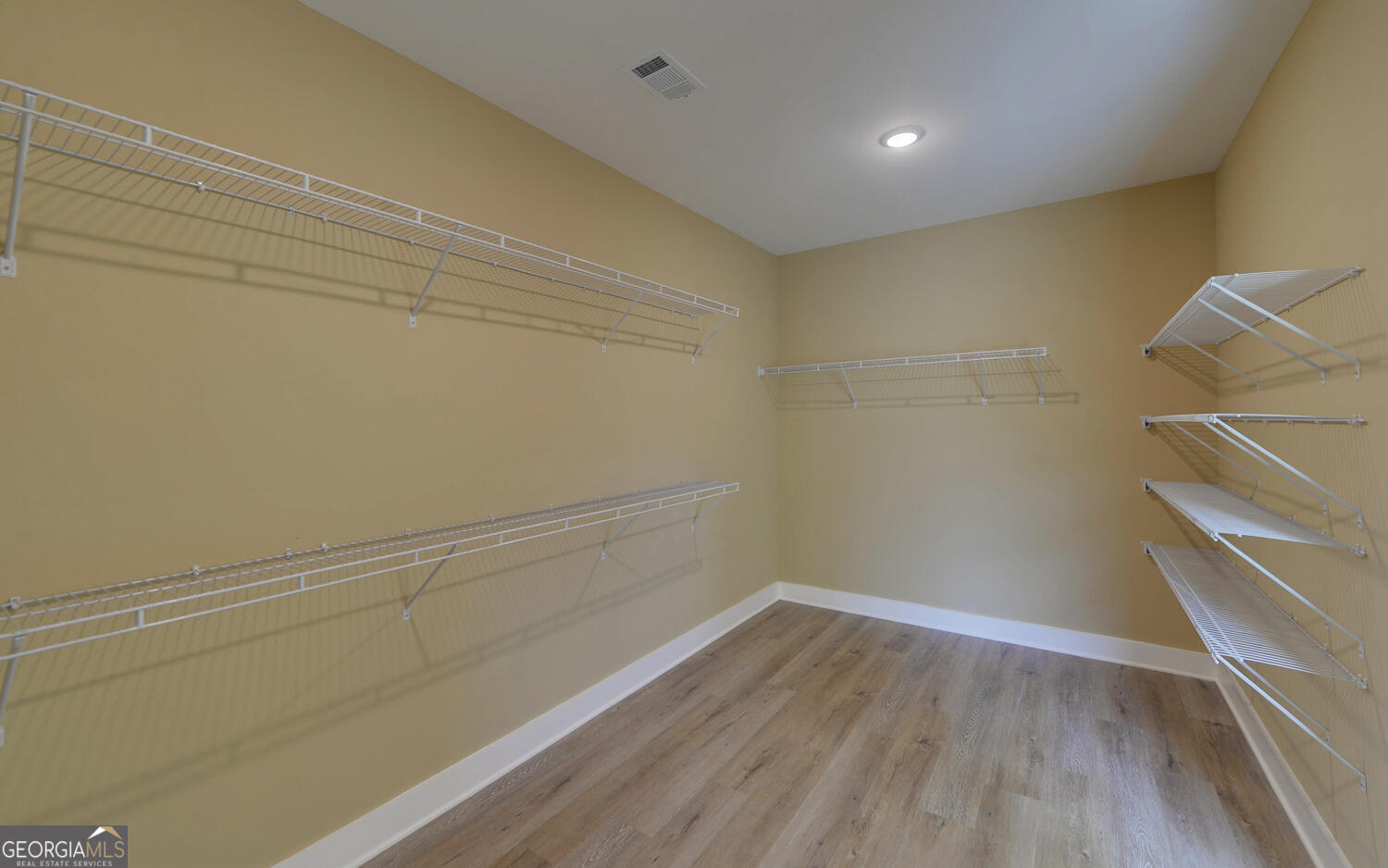 111 Topher Street Property Photo 21