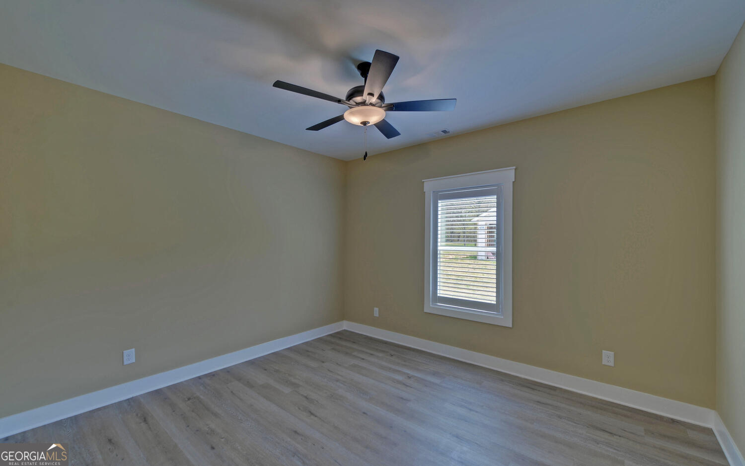 111 Topher Street Property Photo 27