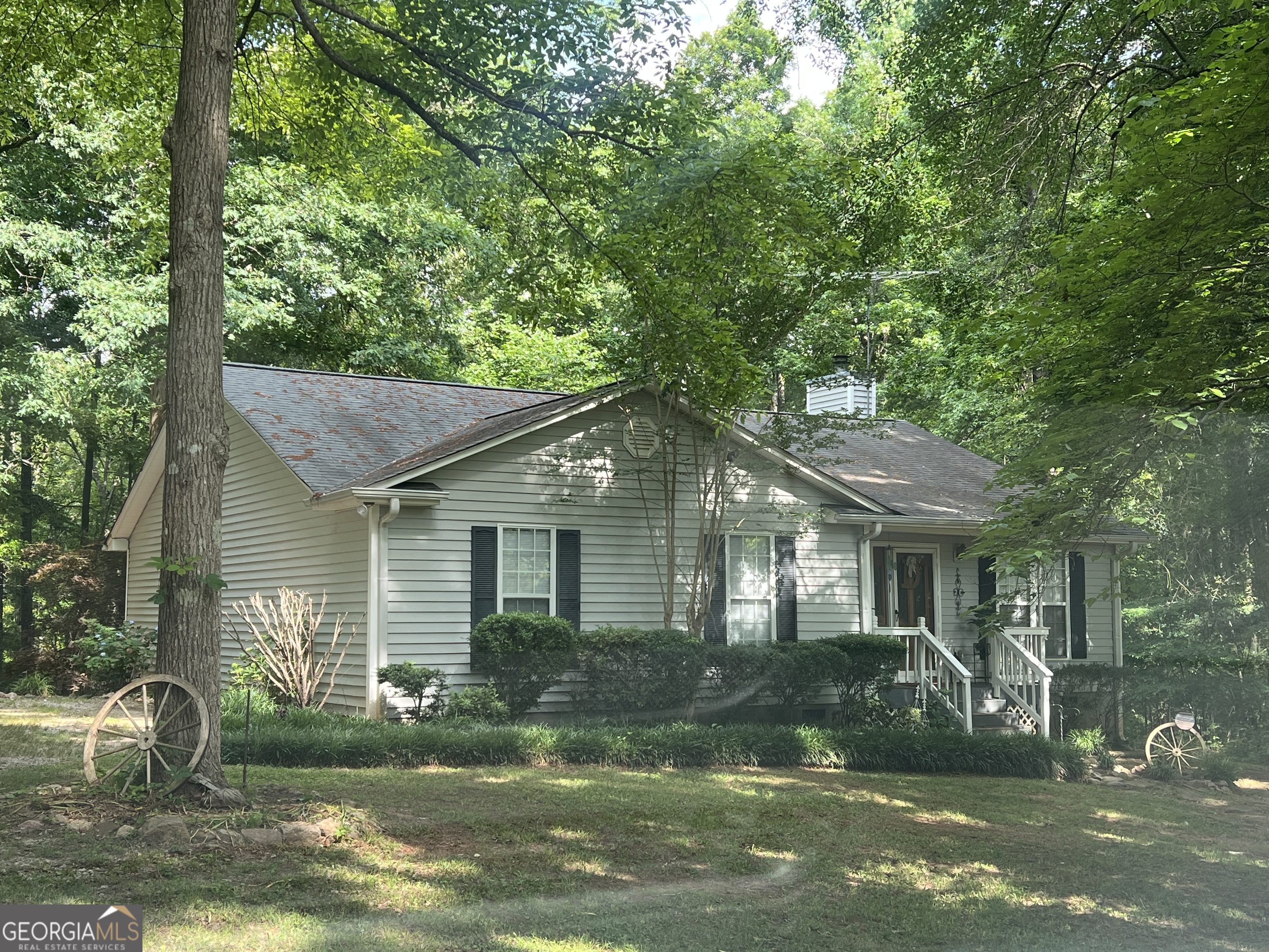 644 Parham Road Property Photo 1