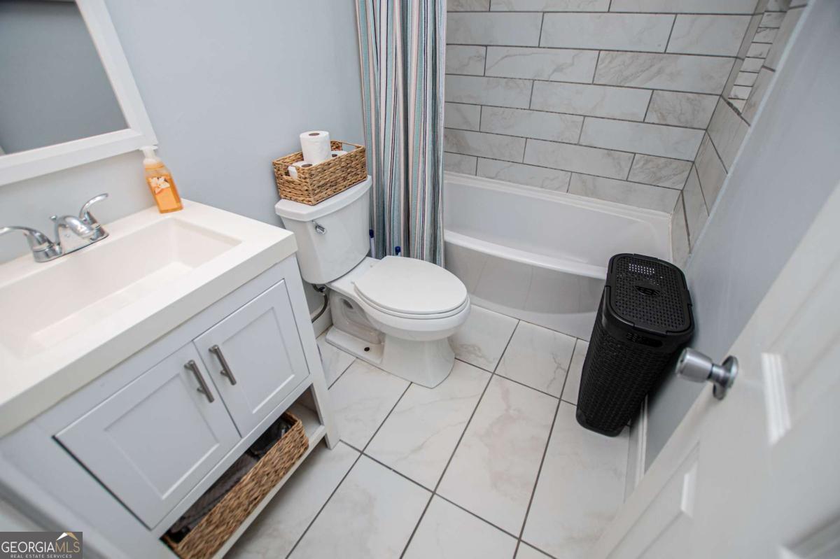 212 Hillcrest Road Property Photo 31