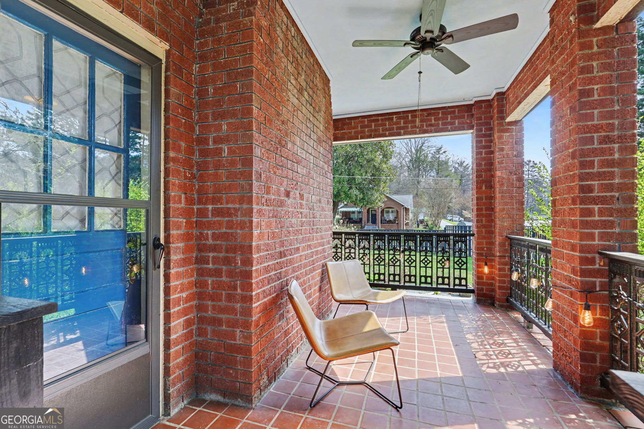 33 Maple Street Property Photo 6