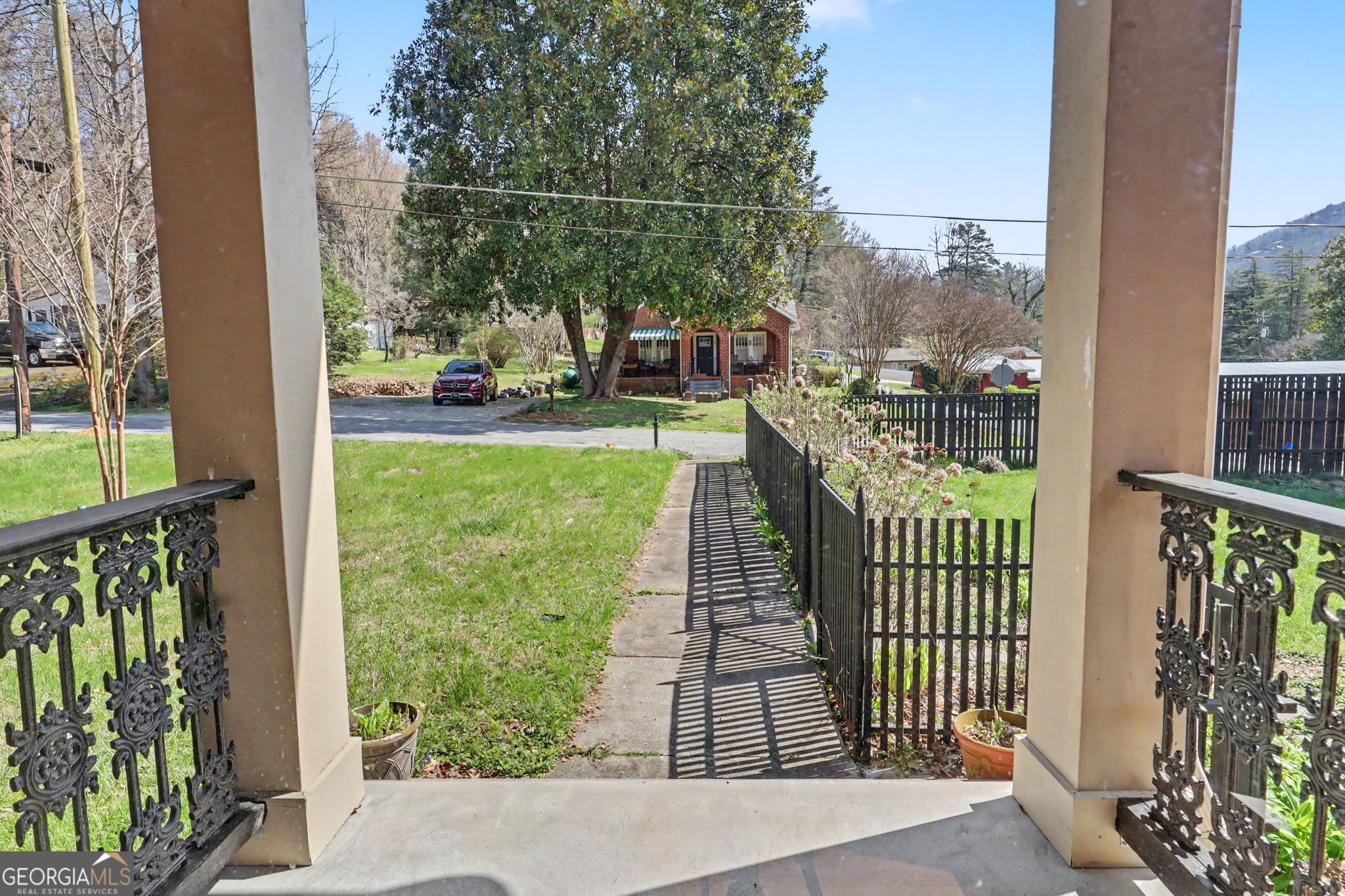 33 Maple Street Property Photo 53