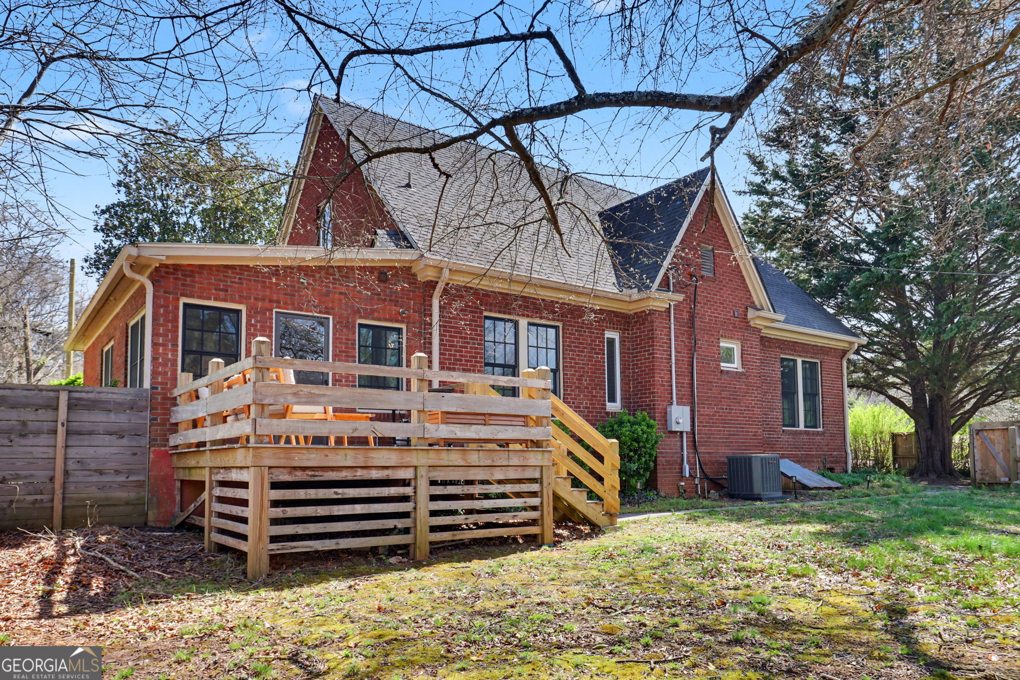 33 Maple Street Property Photo 61