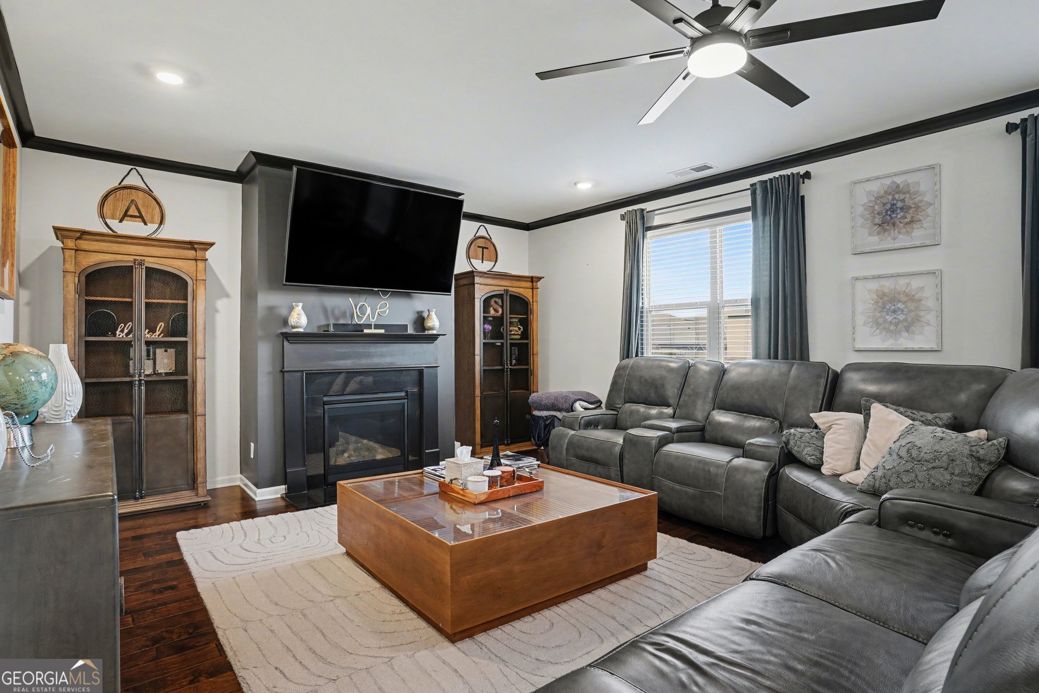 110 Canal Street Property Photo 16