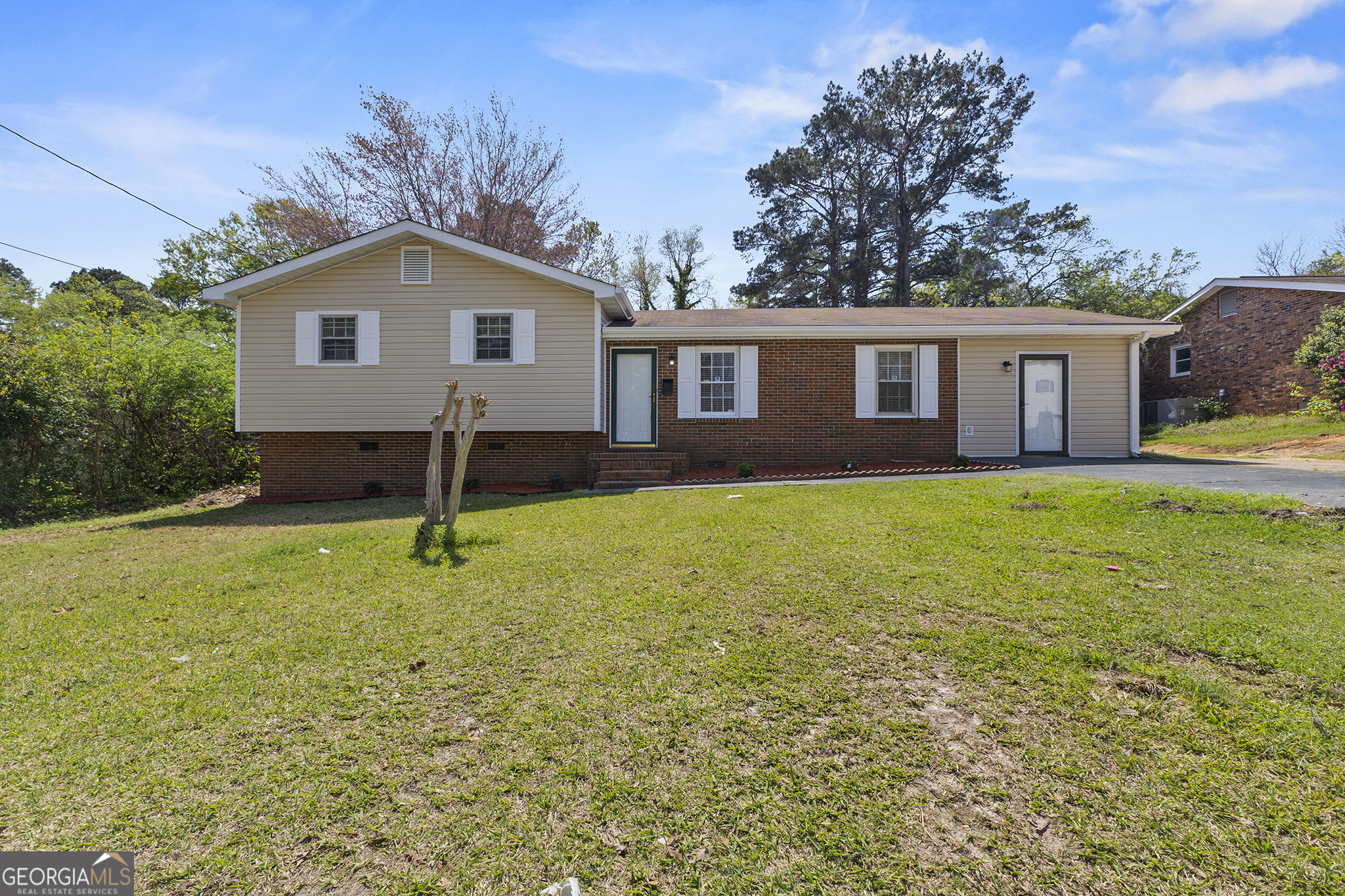 108 Tina Drive Property Photo 1