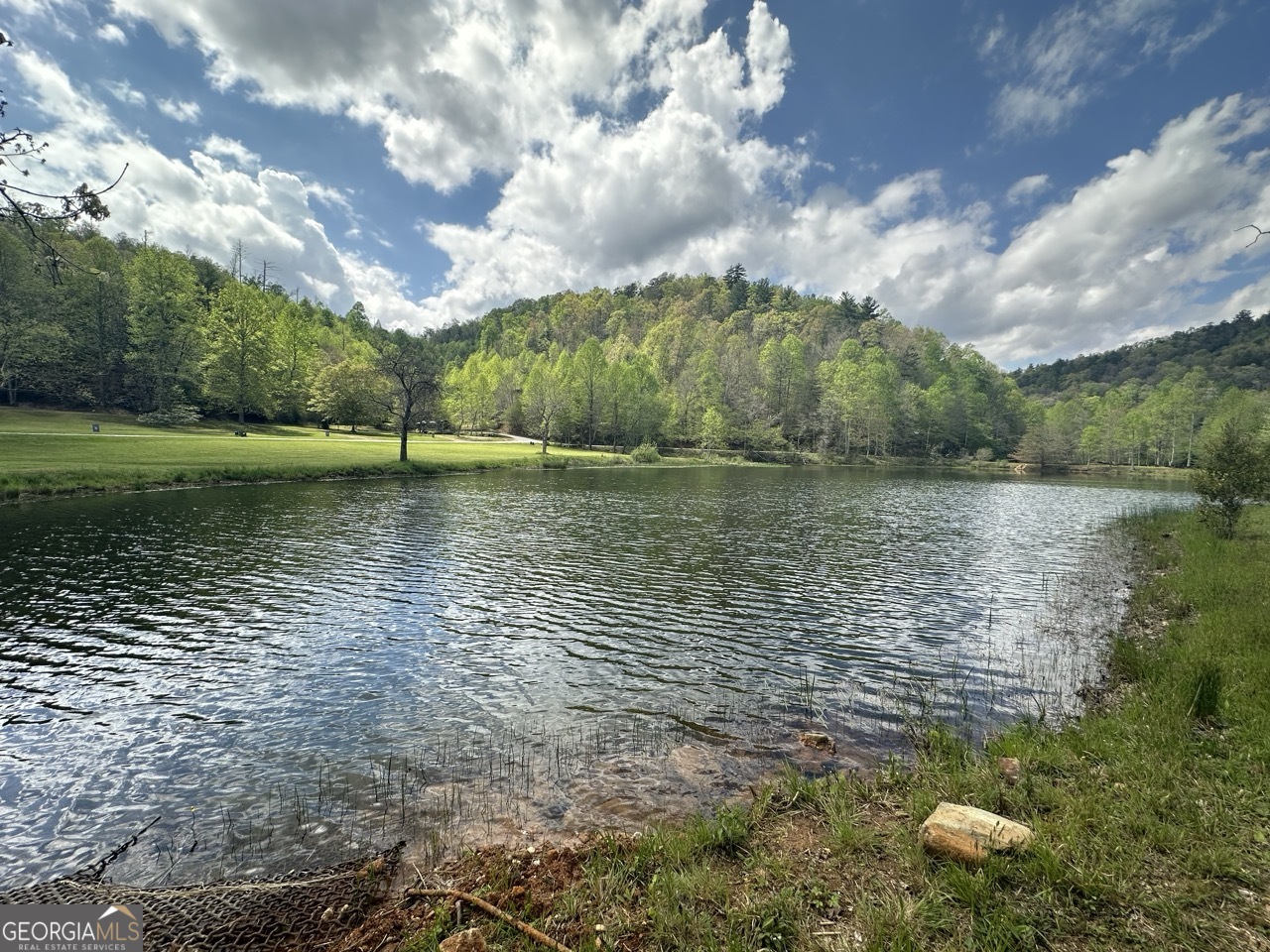 175 Waters Edge Lane Property Photo 13