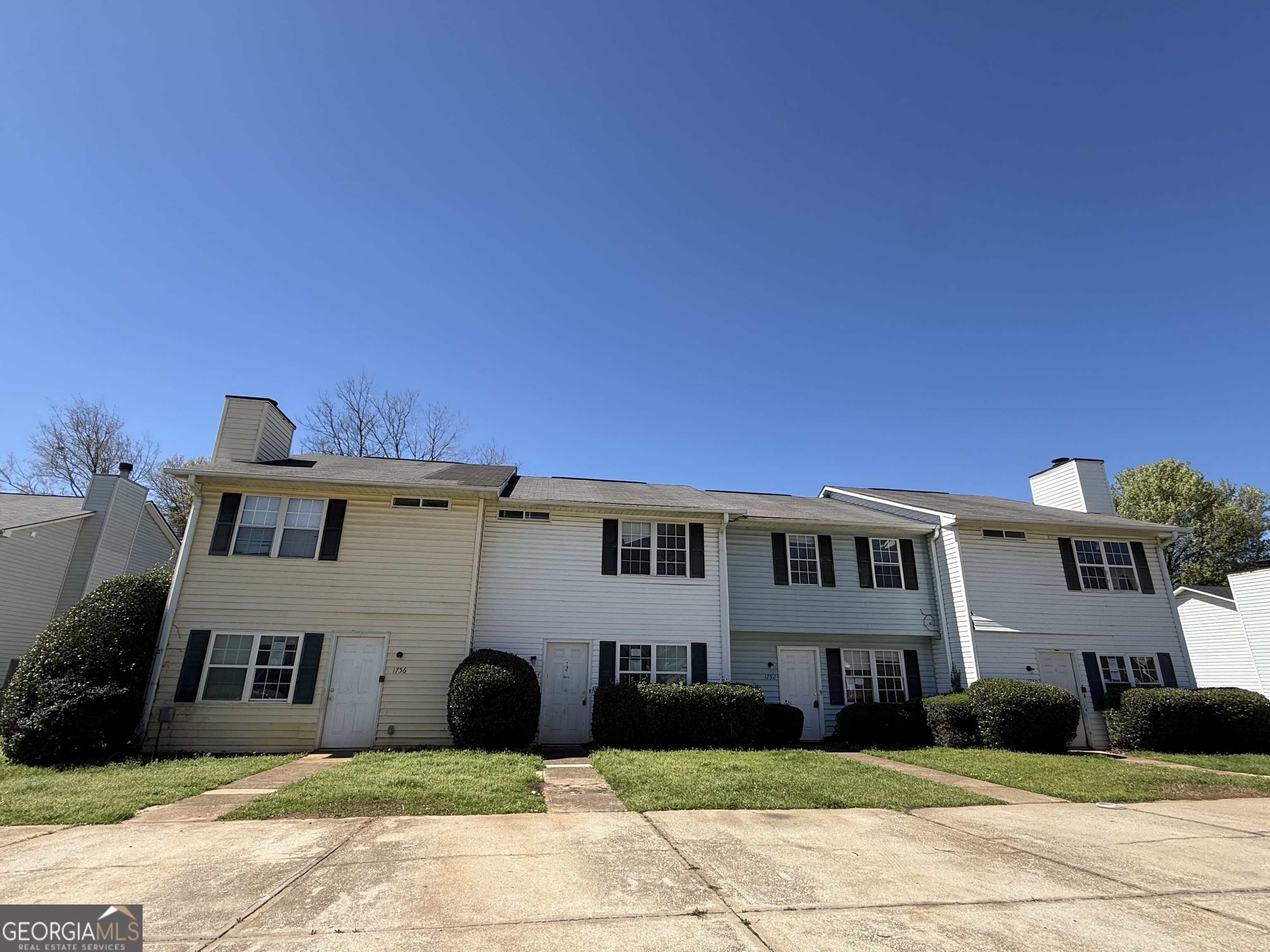 1750 Bob White Lane Se Property Photo 1