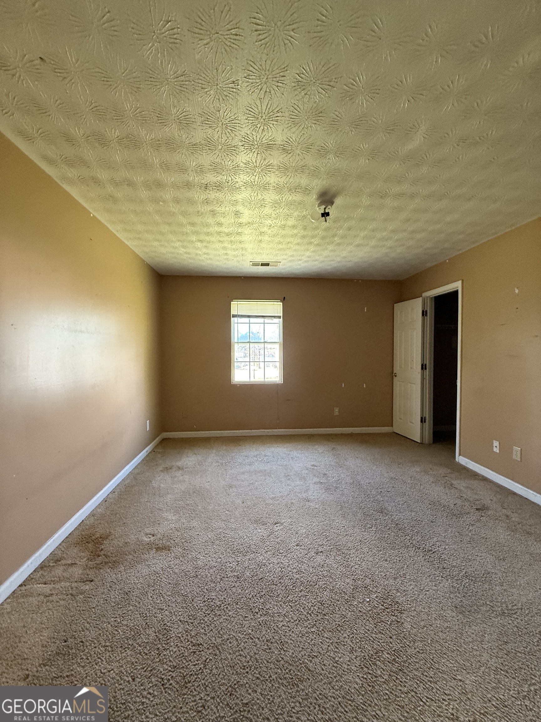 1750 Bob White Lane Se Property Photo 6