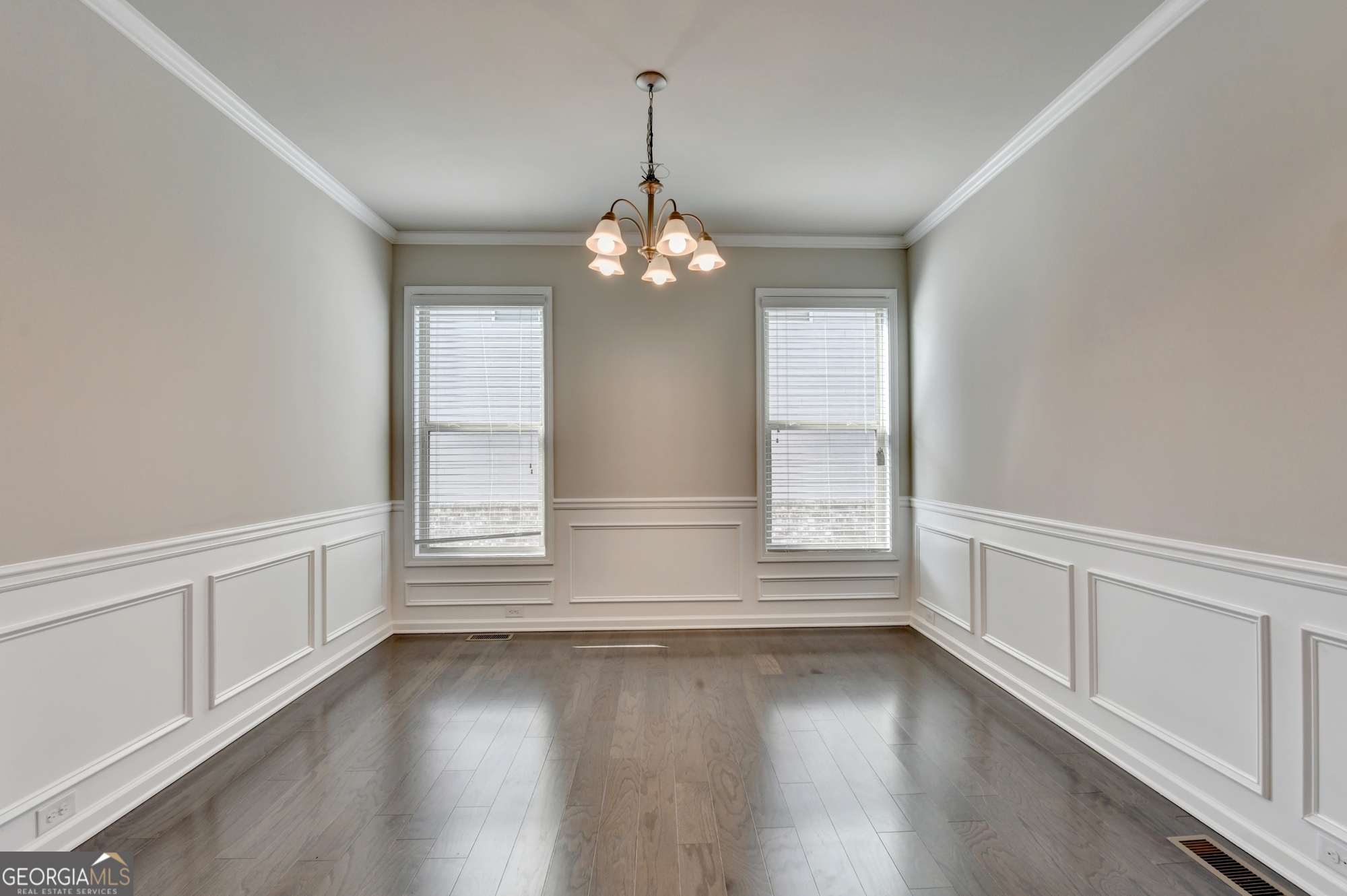 2375 Matlin Way Property Photo 14