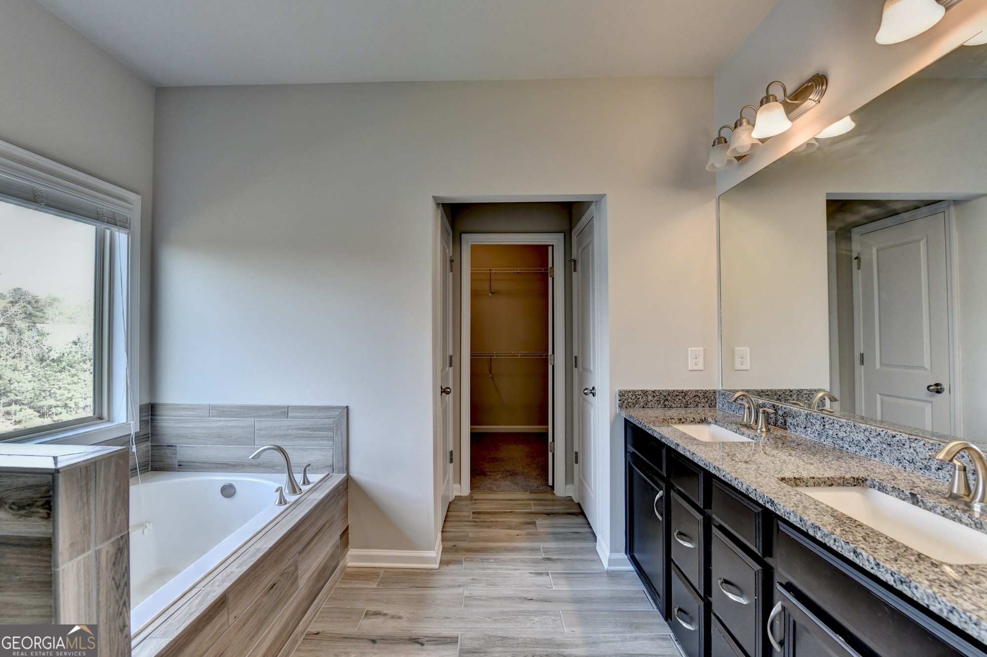 2375 Matlin Way Property Photo 54